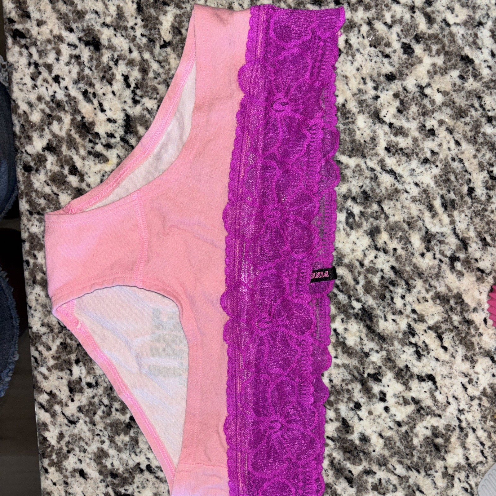 VS PINK VINTAGE Y2K LIMITED EDITION LACE TRIM PANTY S