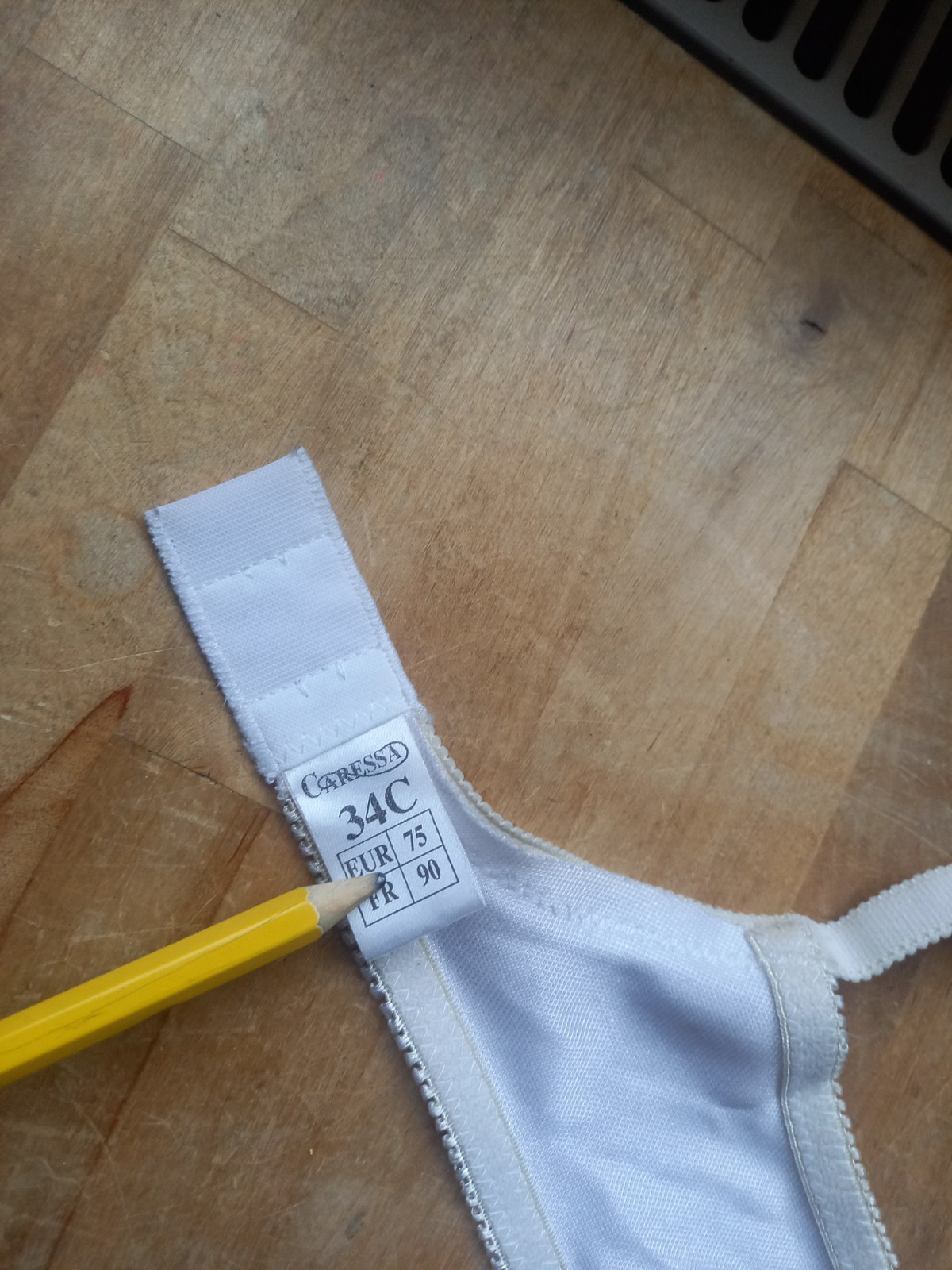 White Bra with Half Lace Cups Underwire Bra 34C BRAND NEW