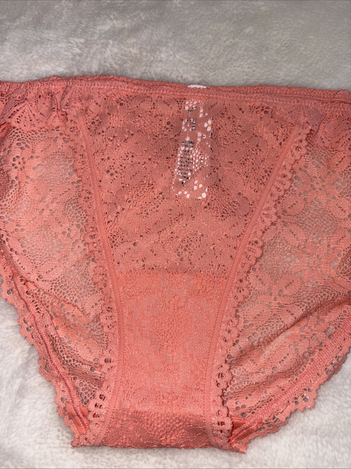 Victoria’s Secret Panties String Bikini Lacie Peach Orange Crochet Lace Medium M