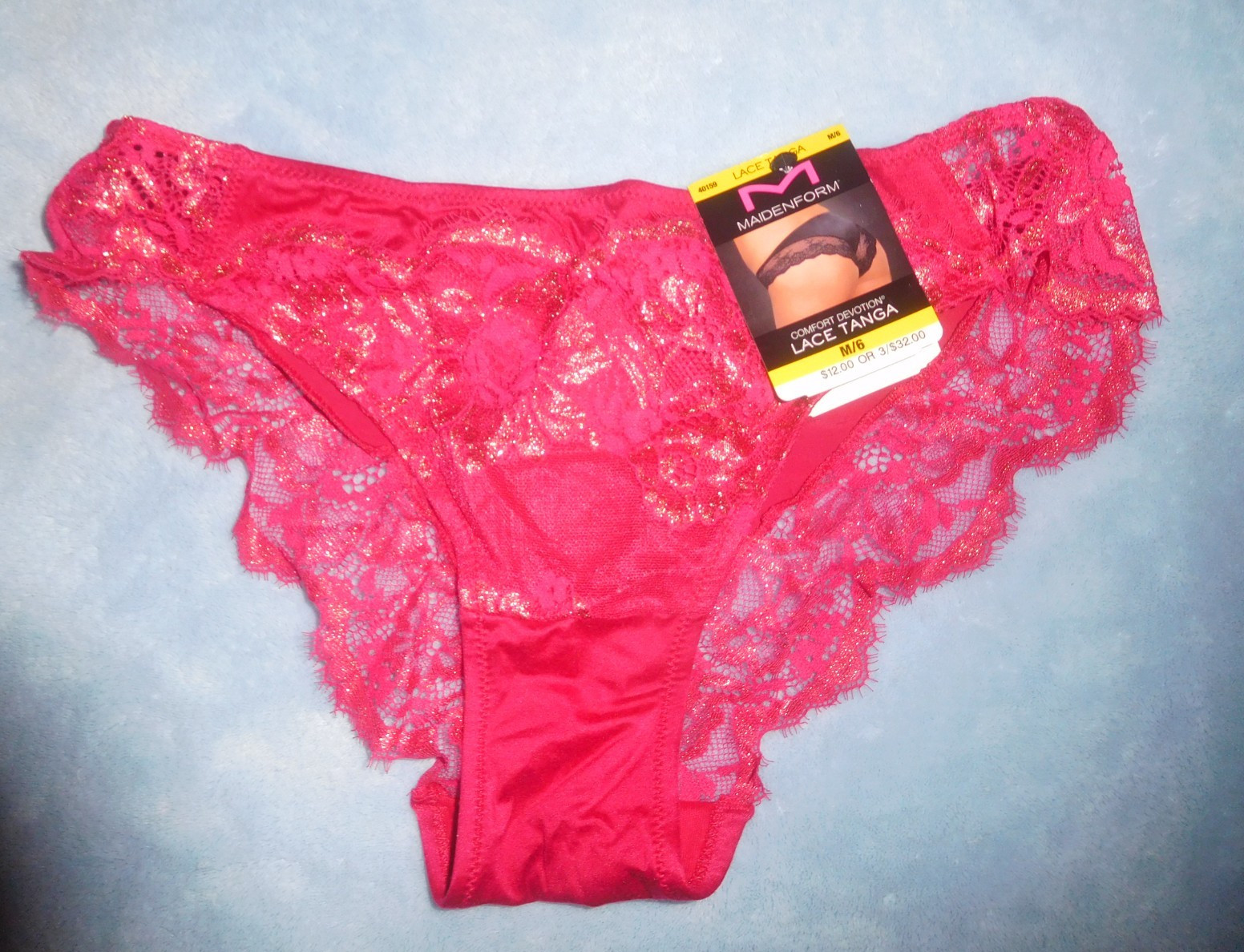 NWT! Maidenform Comfort Devotion Red Gold Satin Lace Ruched Back Tanga Panty M