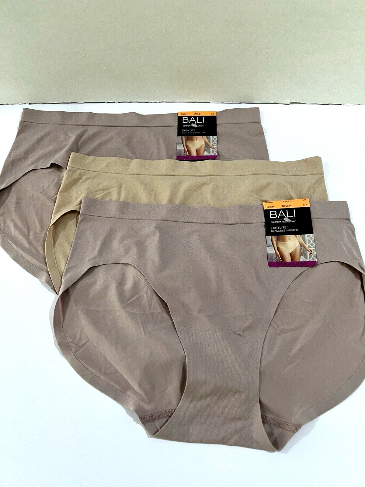 NEW Bali 3 Pair EasLite SeamLess Hipsters L/7 Multi-Color DFELS4 NWT