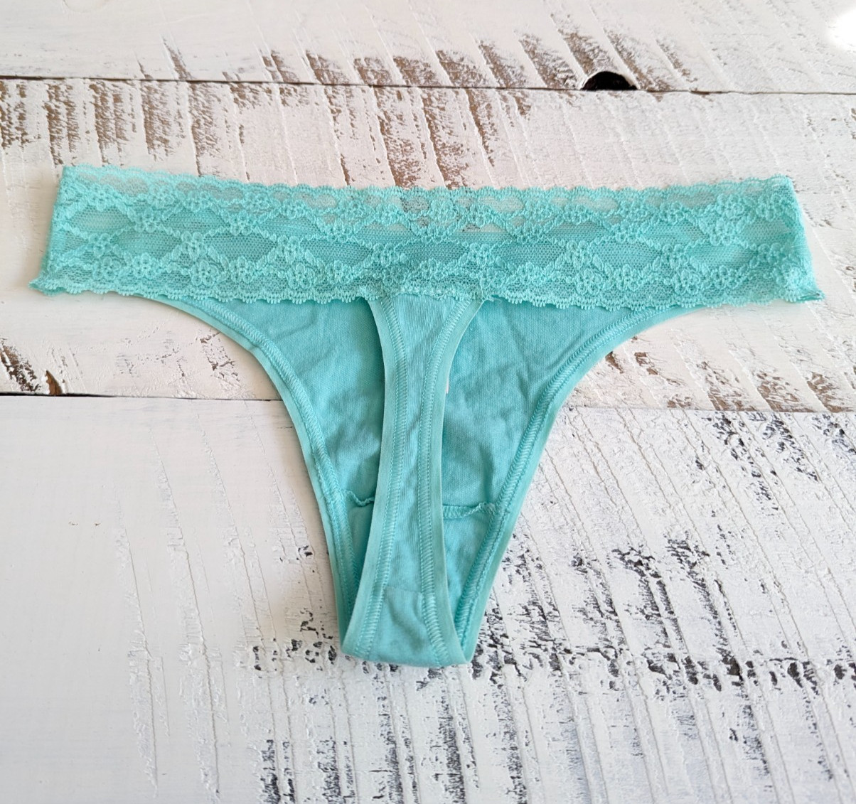 Victoria’s Secret Size XS Vintage Seychelles Aqua Cotton Lace Trim Thong