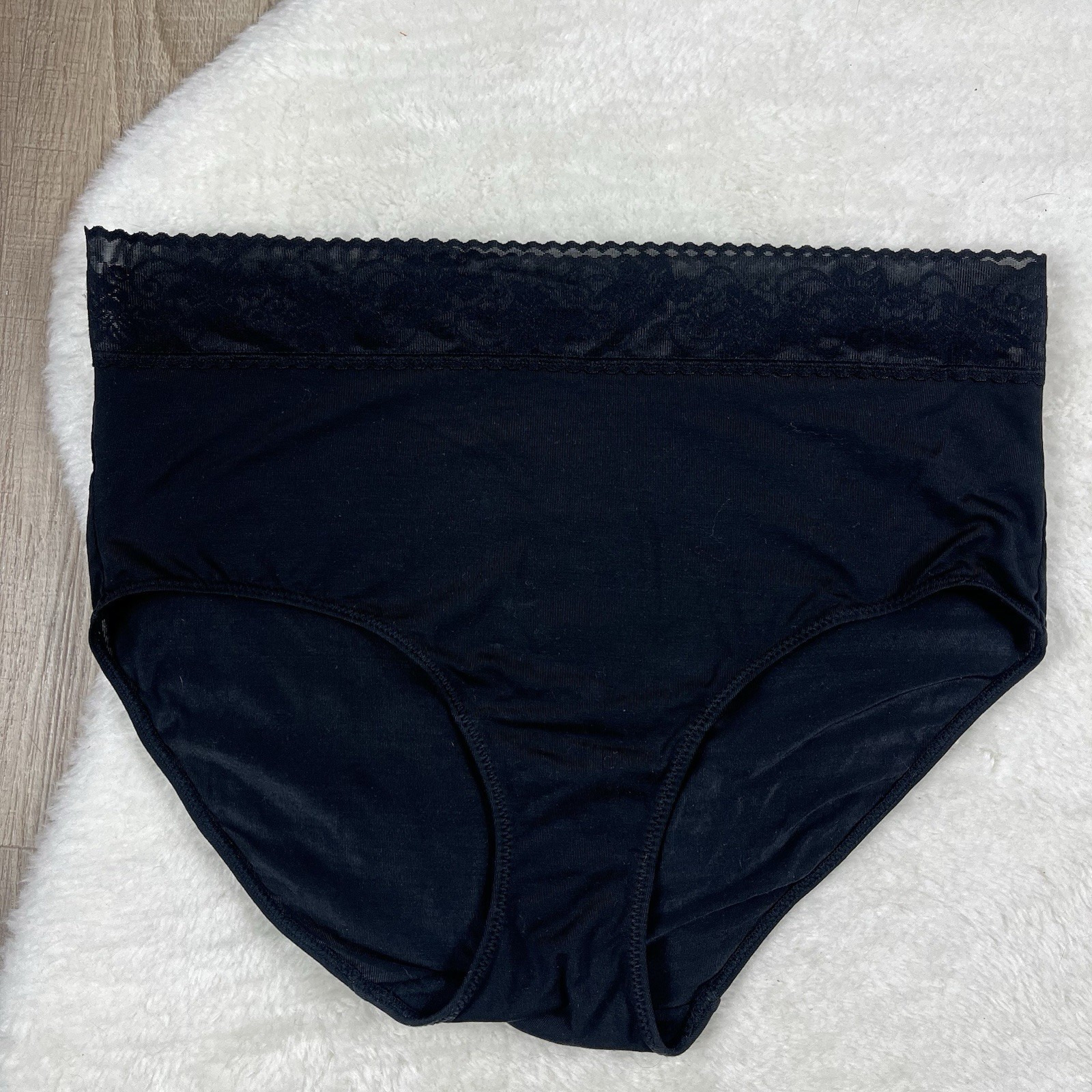 Wacoal Comfort Touch brief panties L Large Black Tan Nude Lot Of 2