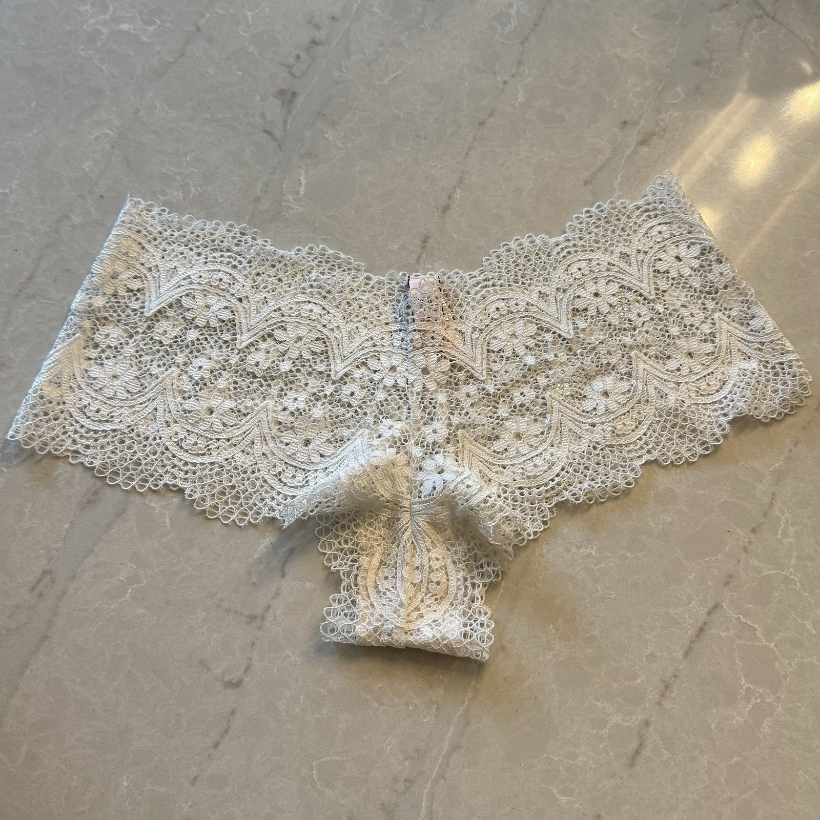 NEW! VS Victoria’s Secret PANTY ~LG ~ SHORTIE MINISHORT ~WHITE LACE ~BRIDAL~ NWT