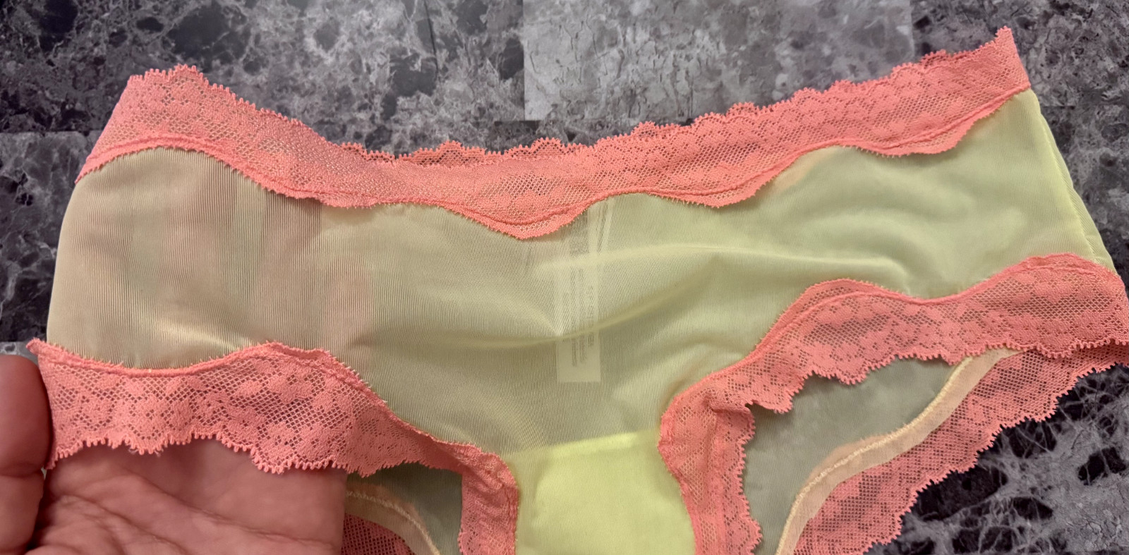 NWT VICTORIA’S SECRET PINK SHEER SMOOTH YELLOW CORAL LACE CHEEKY PANTIES