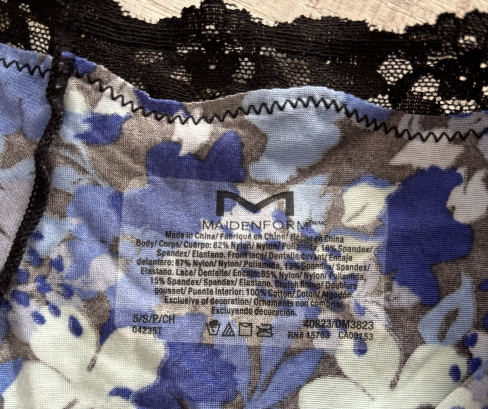 NEW No Pkg Women’s Maidenform 5/S Scalloped Lace Hipster Underwear Floral Design