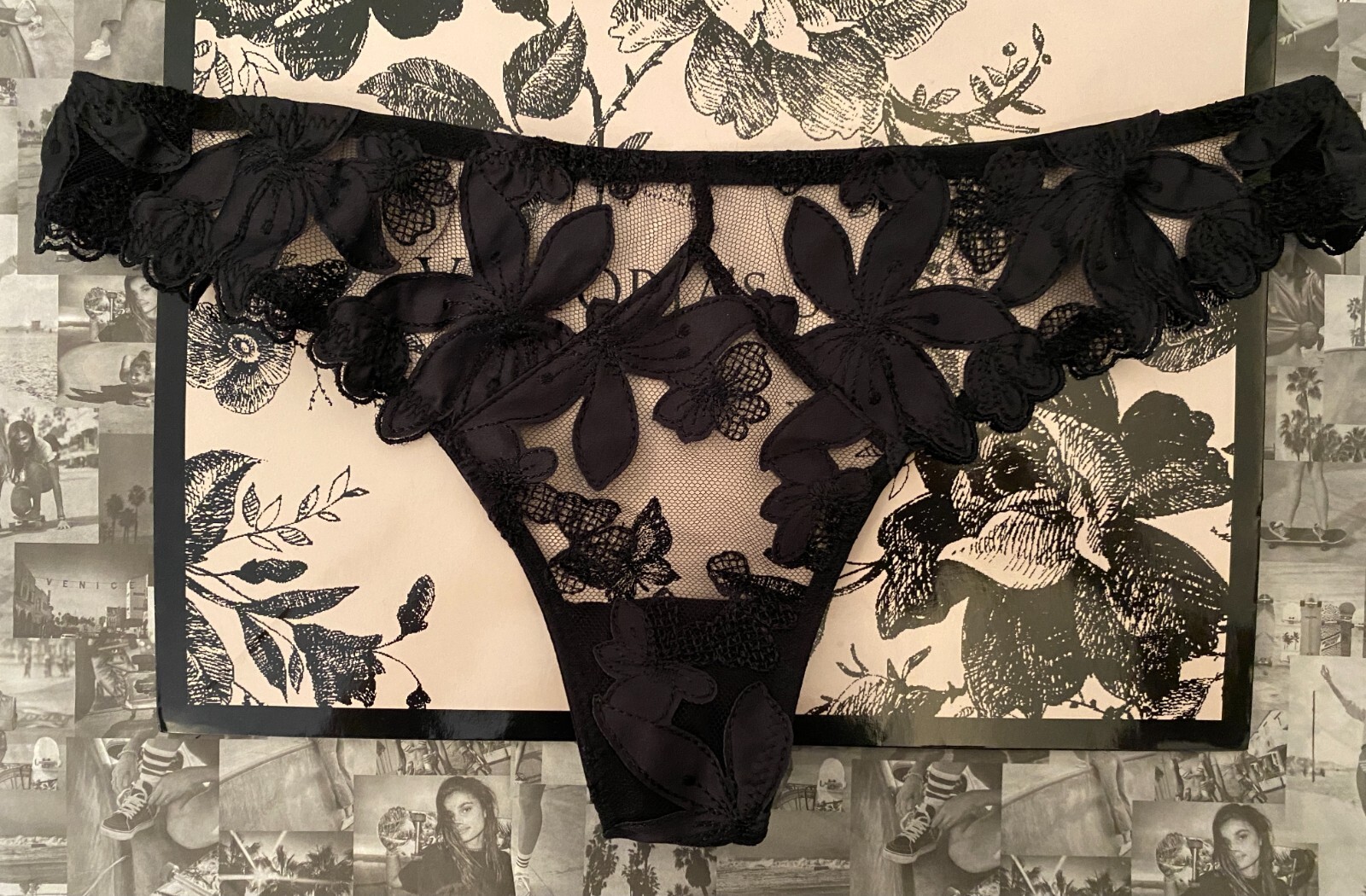 NWT Victoria’s Secret Very Sexy Black Floral Embroidered Lace Thong Panty Large