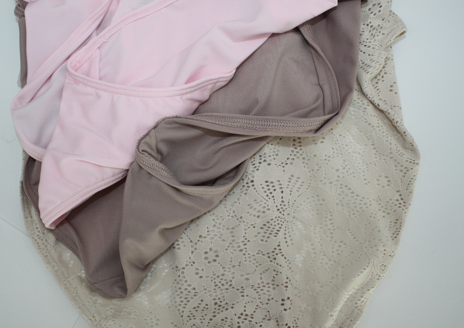 NWT set of 3 MAIDENFORM perfect fit HIGH LEG panties LACE BEIGE MOCHA PINK