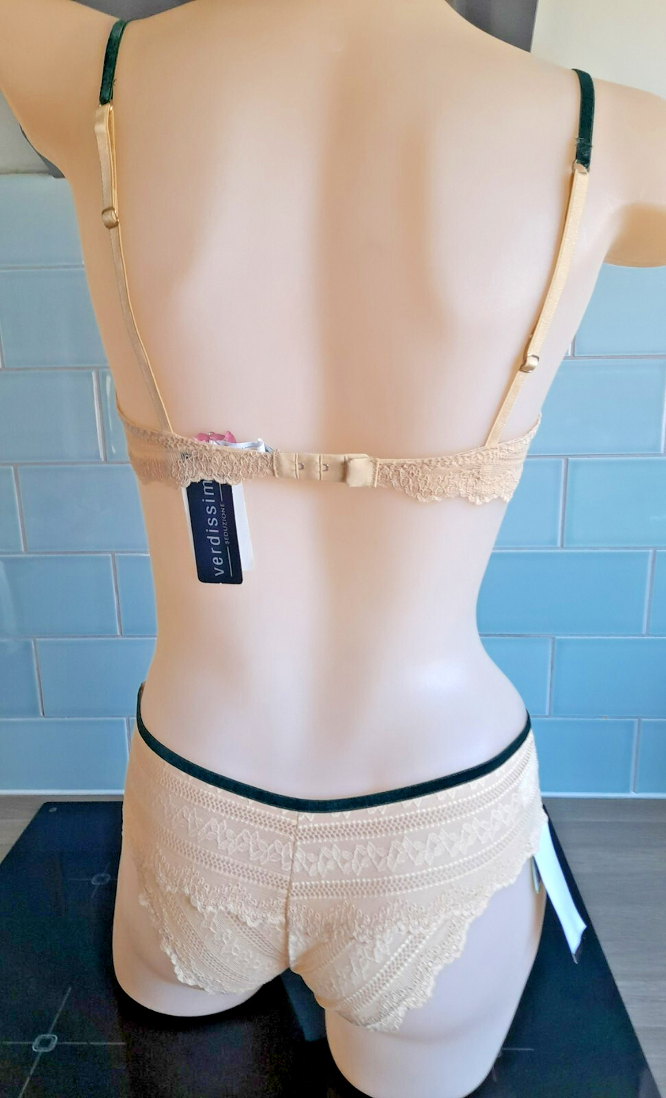 Verdissima GYPSY Beige Lace With Green Velvet Details Brief L