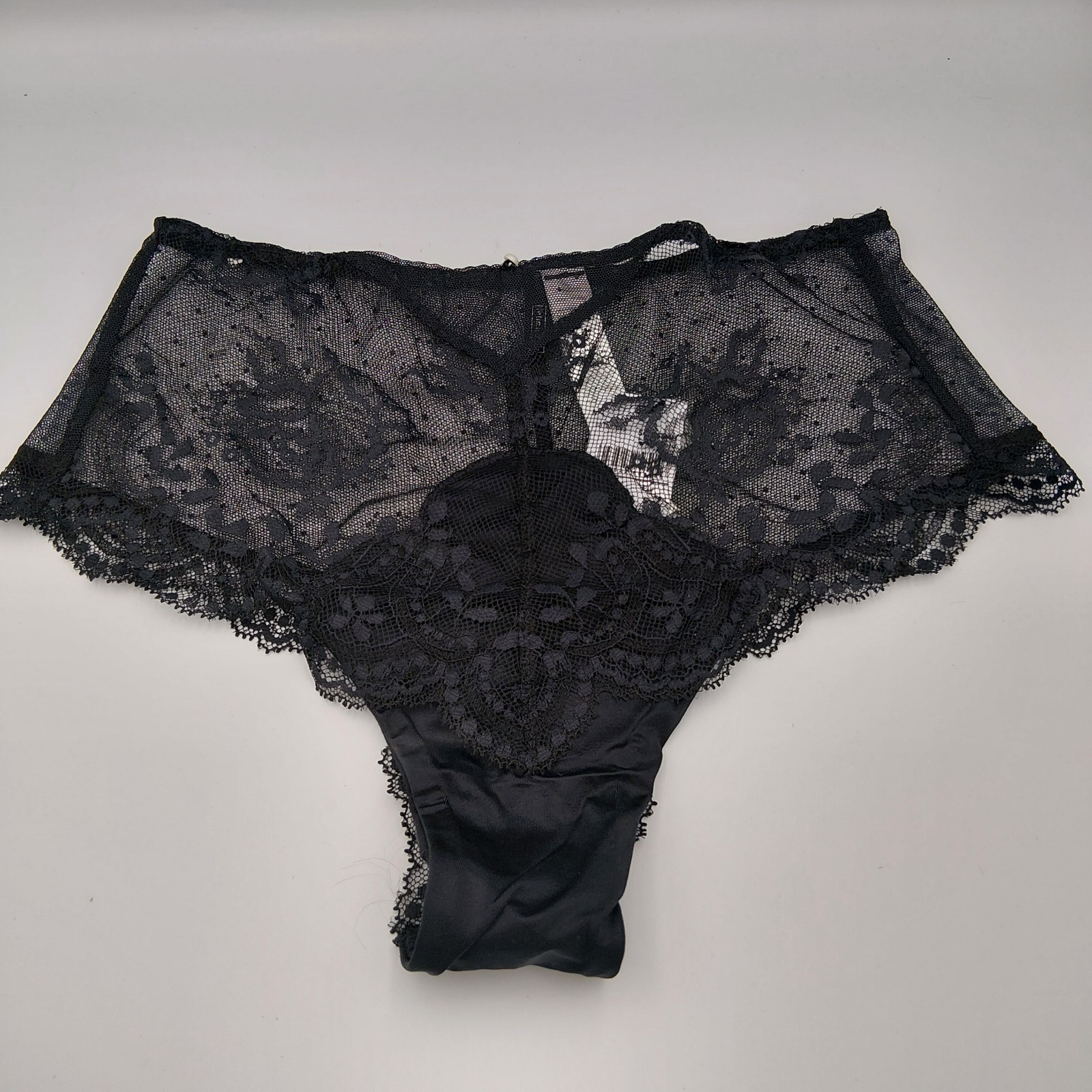 Intimissimi SMALL Black Floral Lace & Mesh Brazilian Panties Pearl Detail NWT