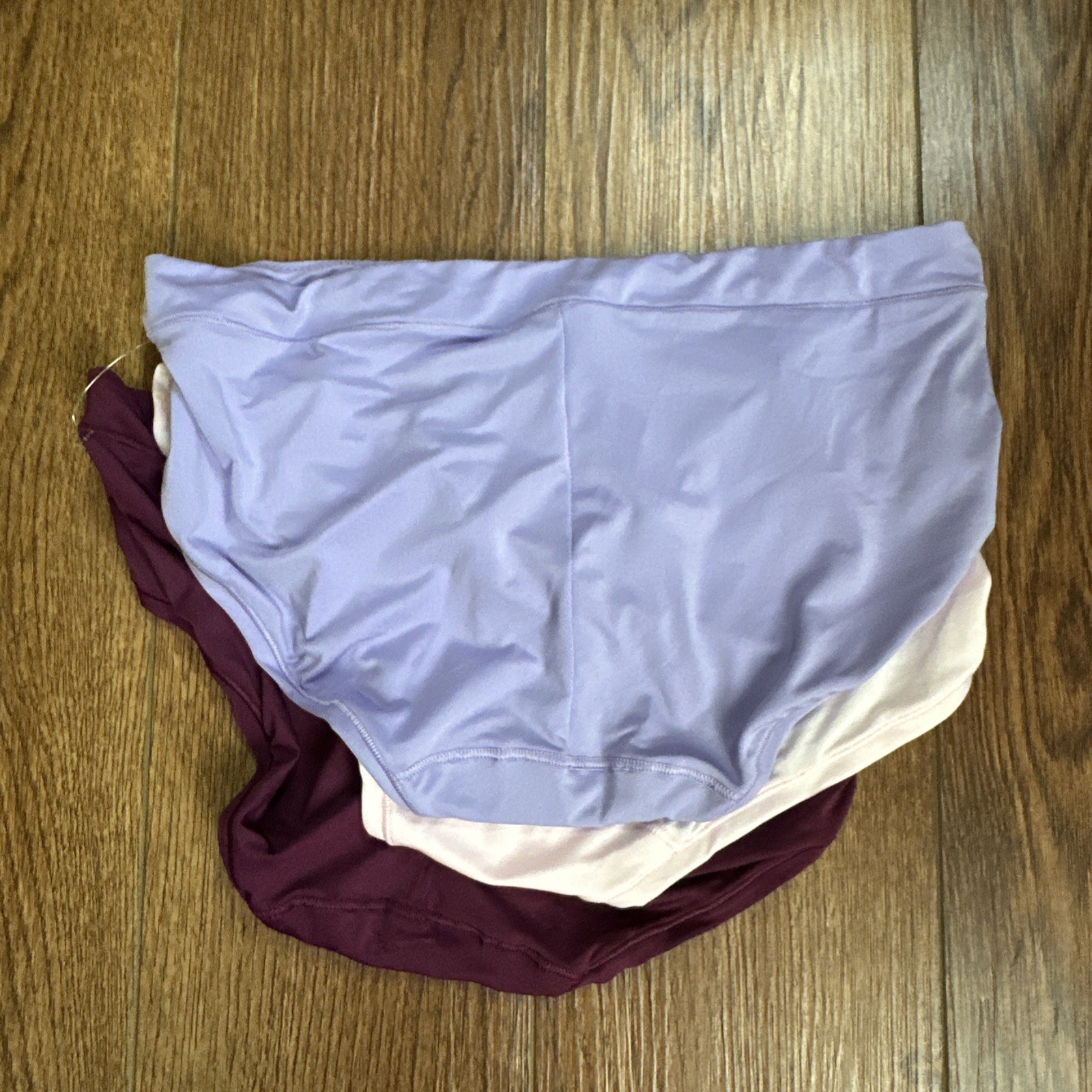 NWT SEXY! Silky 3 Pack Size M/6 Maidenform Everyday Luxe Bikini Panties