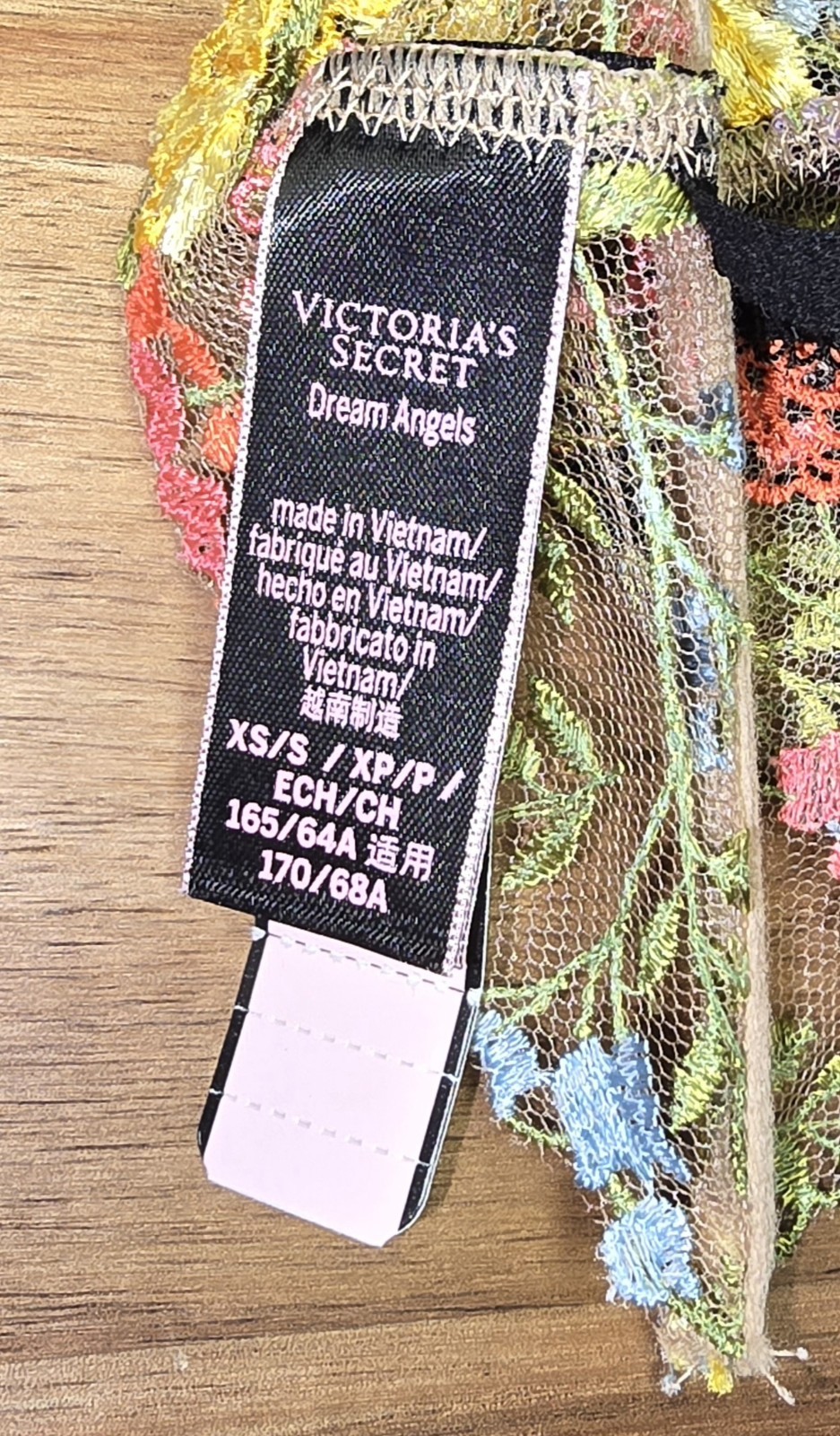 Victoria’s Secret DREAM ANGELS Multi embroidery 2 piece Bra+Garter Set 32DD XS