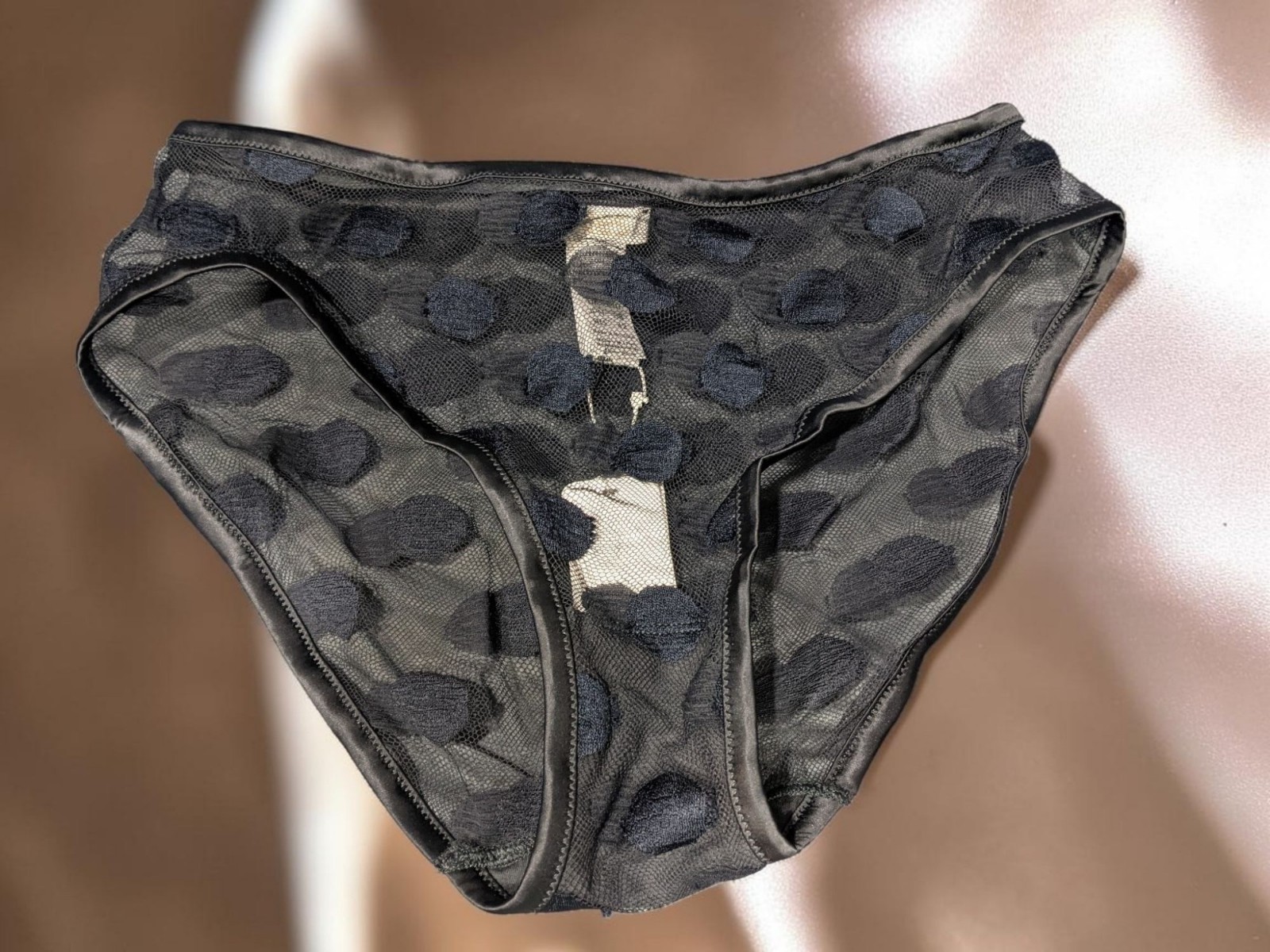 ERES BALLON BULE SATIN TRIMMED POLKA DOT LACE BRIEFS NAVY SIZE 38/US 6
