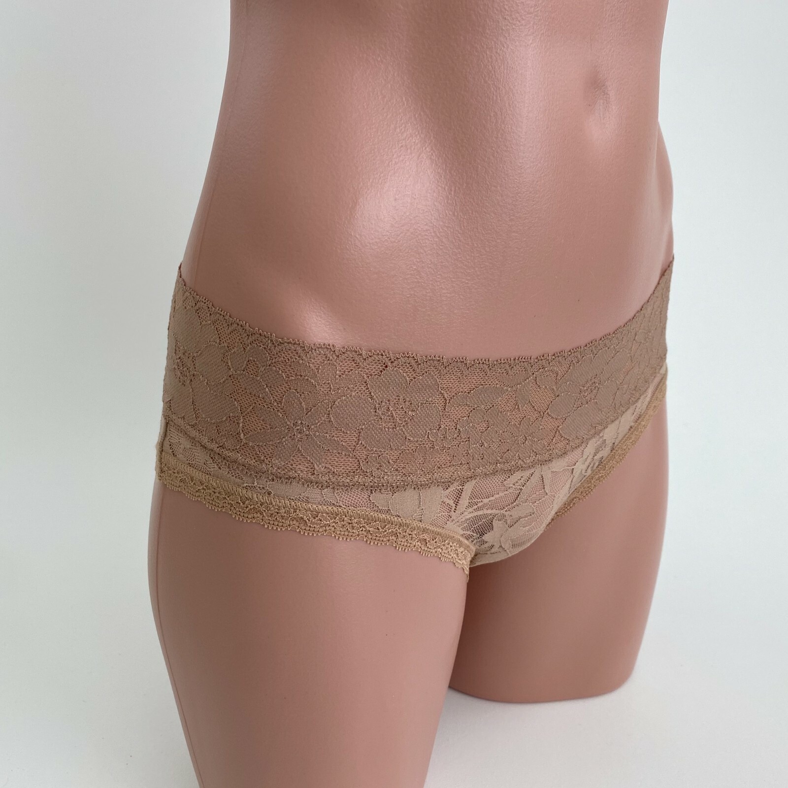 Victoria’s Secret Lace Floral Hiphugger Hipster Panties Brown Size S NWT