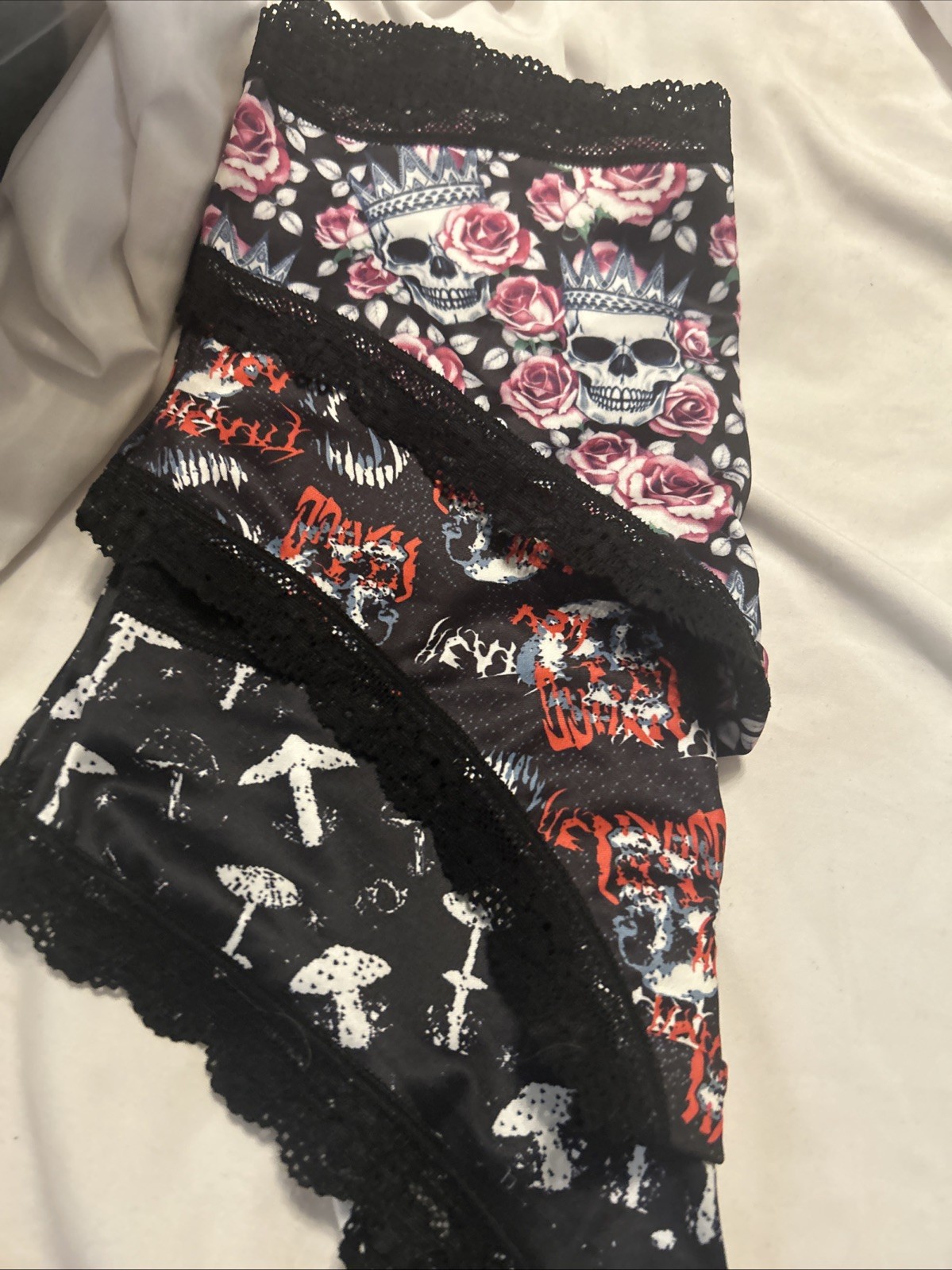 Morvia 3pk lace trim goth Skater Emo Goth panties M Skull Mushrooms Floral New