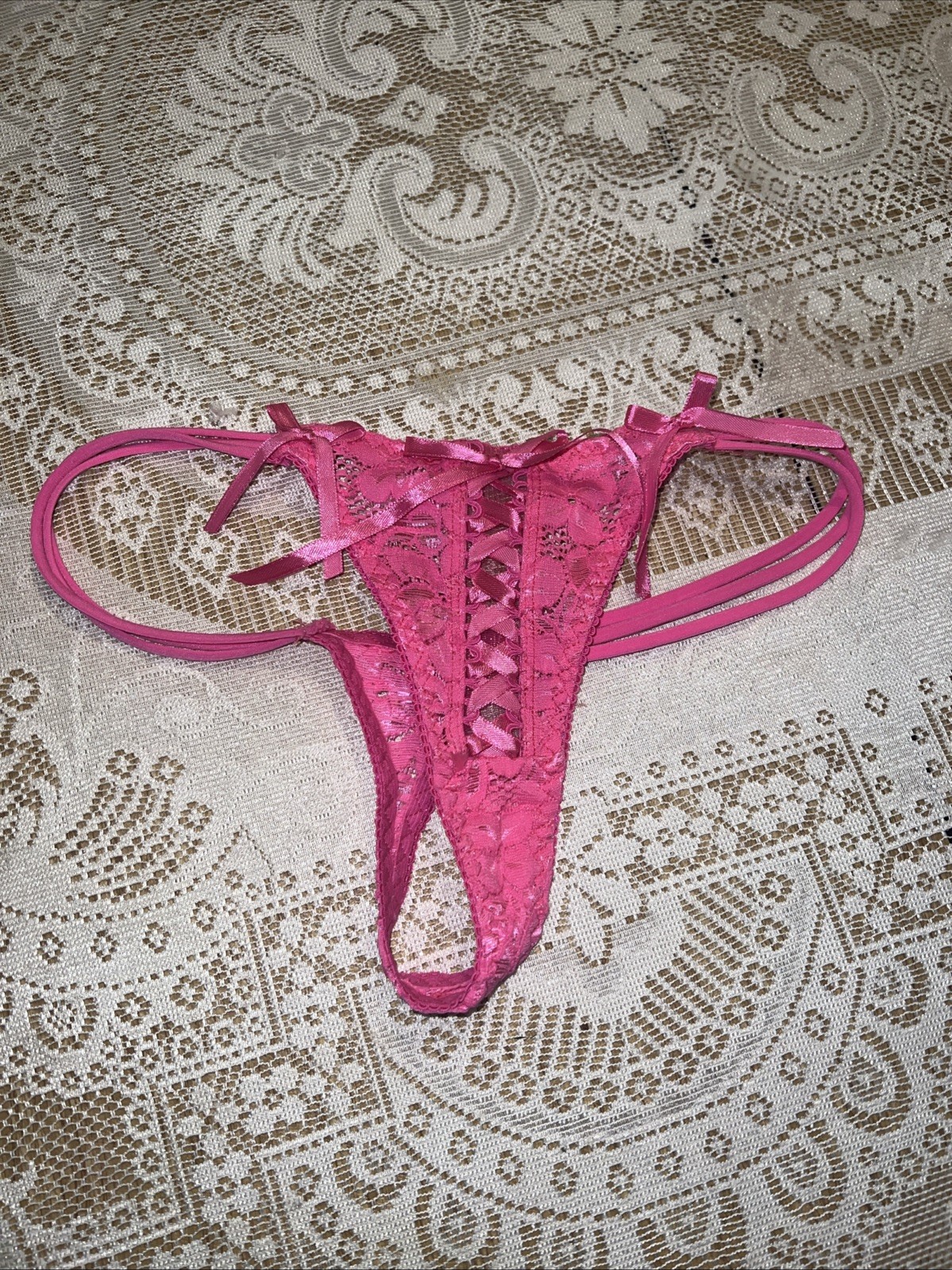 Rue 21 Women’s Thong Panties L Large Neon Pink Lace W Strappy Sides NEW