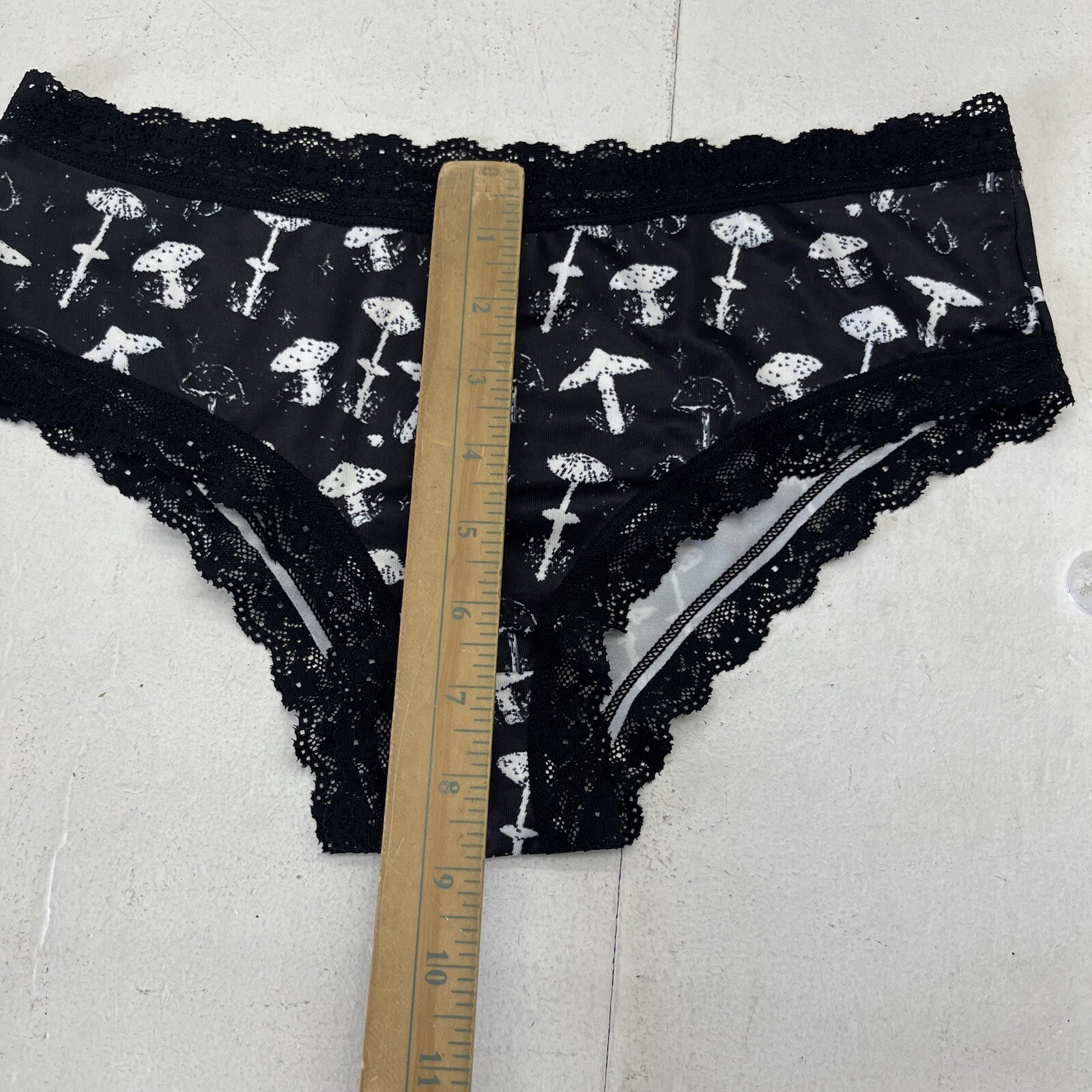 Black Mushroom Graphic Print Lace Trim Hipster Underwear Womens Size Large