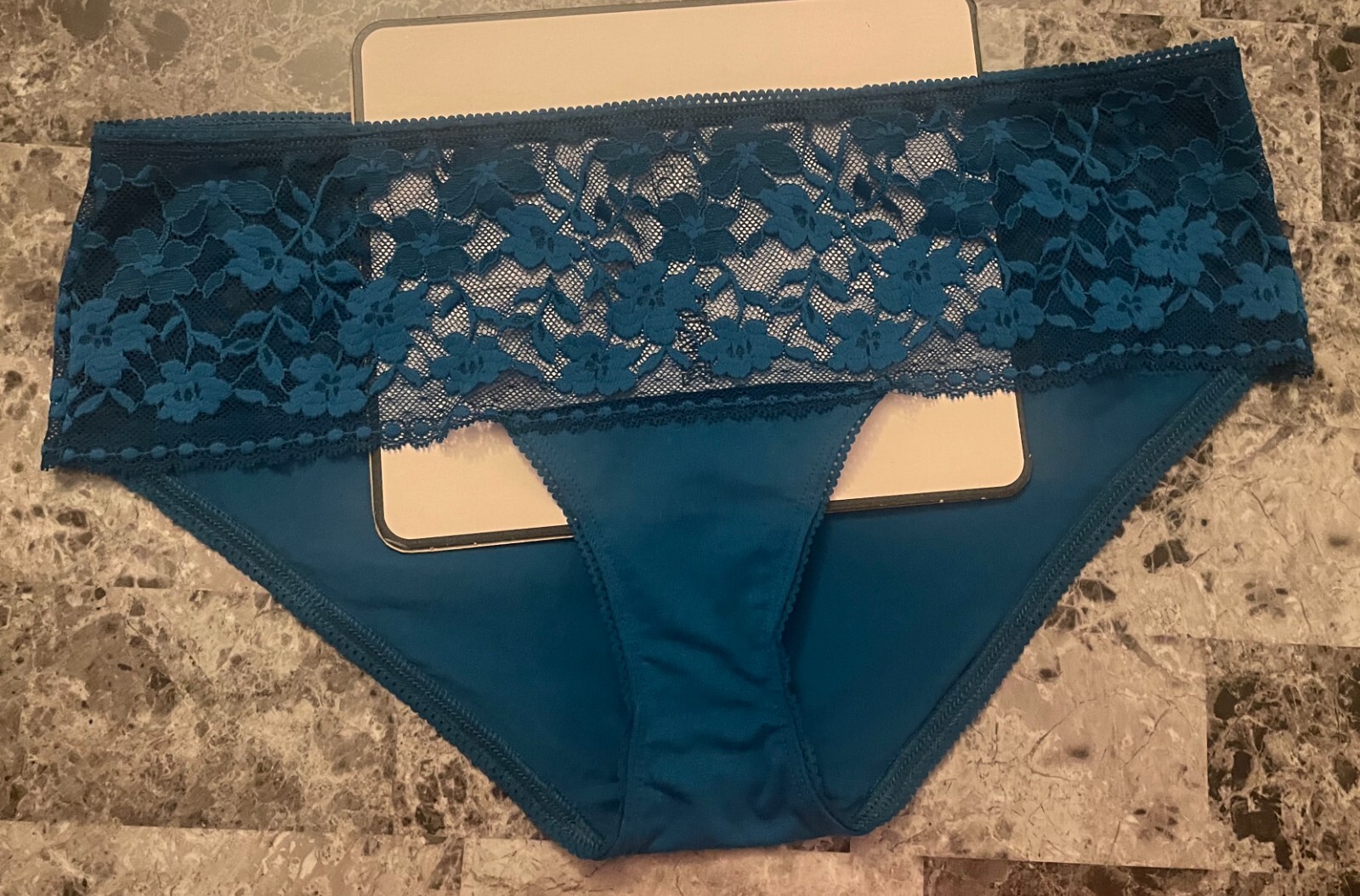 NWT VICTORIA’S SECRET XL TURQUOISE BLUE FLORAL LACE HIPHUGGER PANTIES