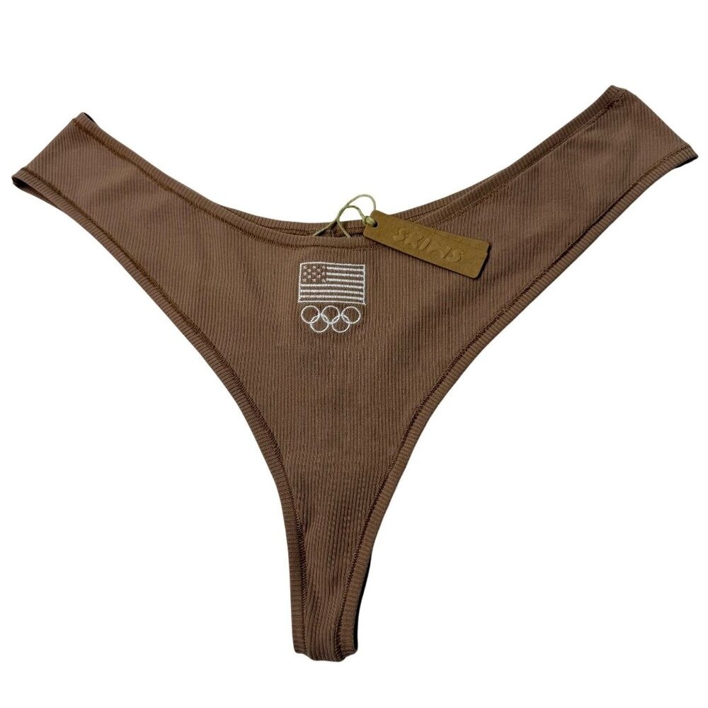 SKIMS Soft Lounge Rib Dipped Thong Team USA Sienna 3X