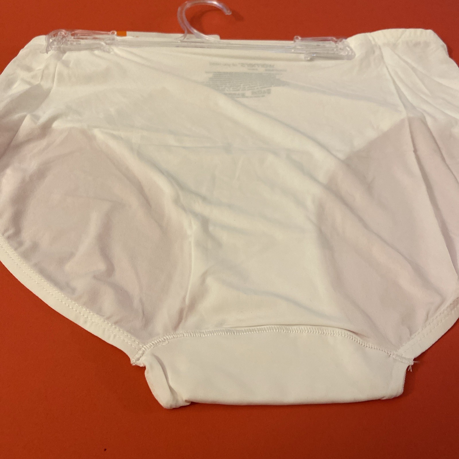 WARNERS WHITE SMOOTH IT OVER BRIEFS / 2XL