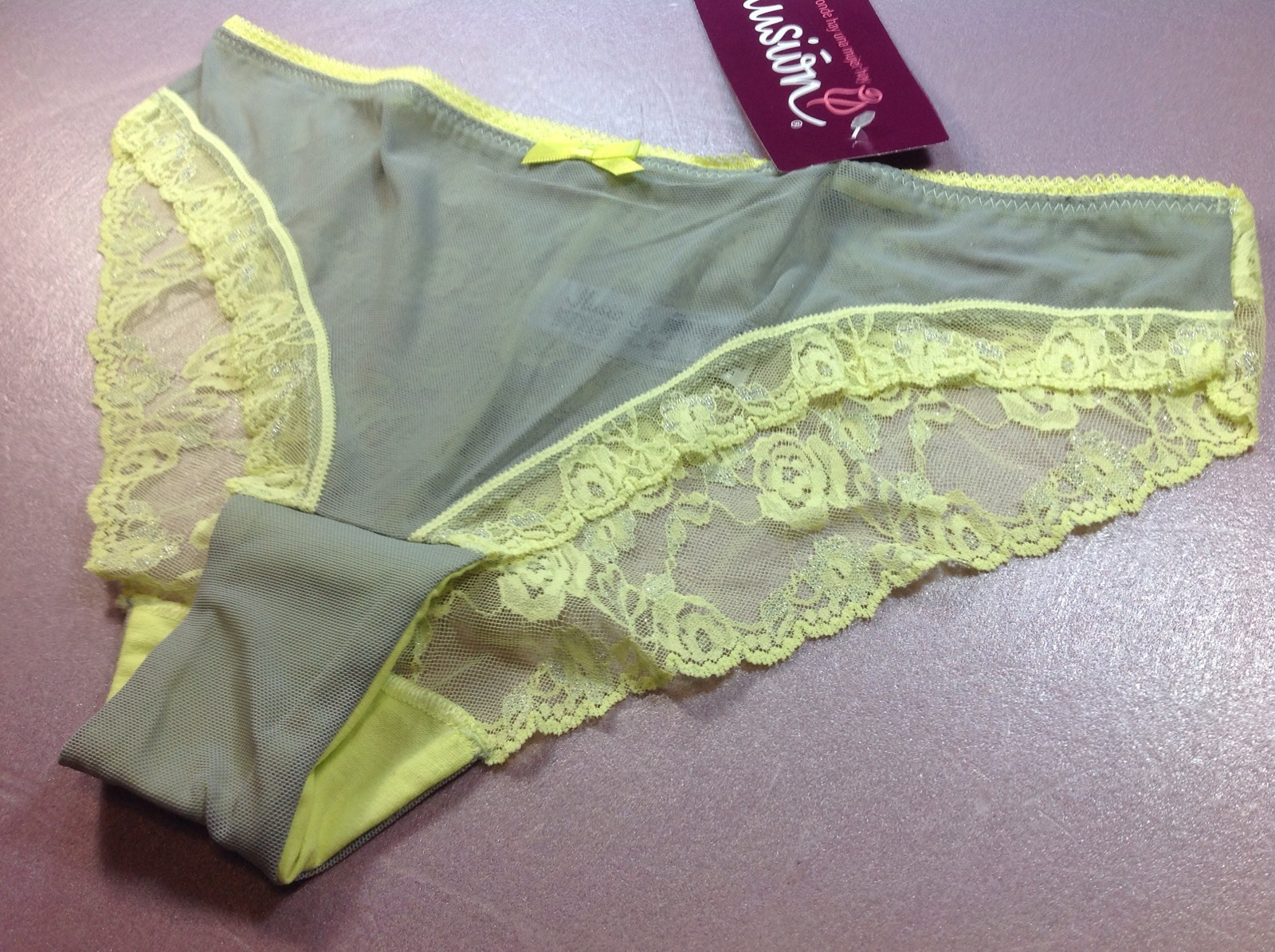 Women Panties,Bikinis Ilusion Size M.Yellow Shiny Fishnet Floral W/Metallic Deco