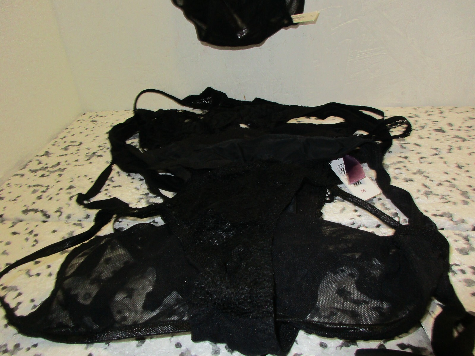 Adore Me Women’s Thong Pantie 6 Pairs Assorted Black Size Medium NWOT!!