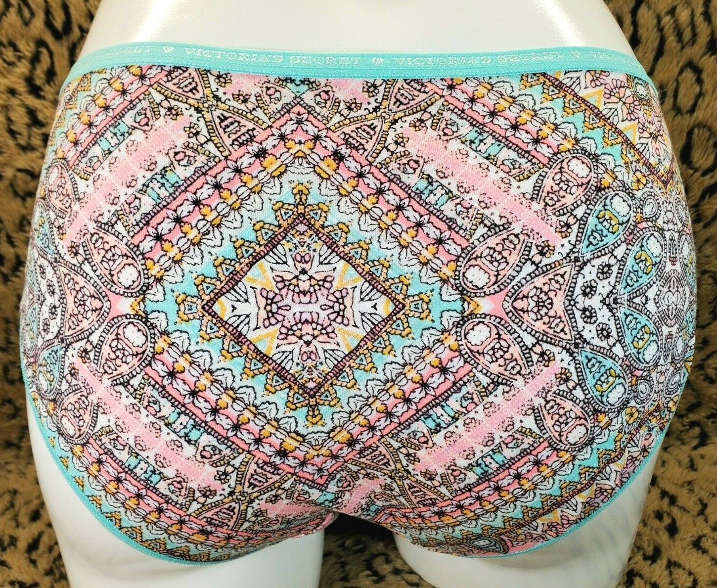 Victoria’s Secret Logo Waist Green Decorative Art HipHugger Panty XL NWT Sexy