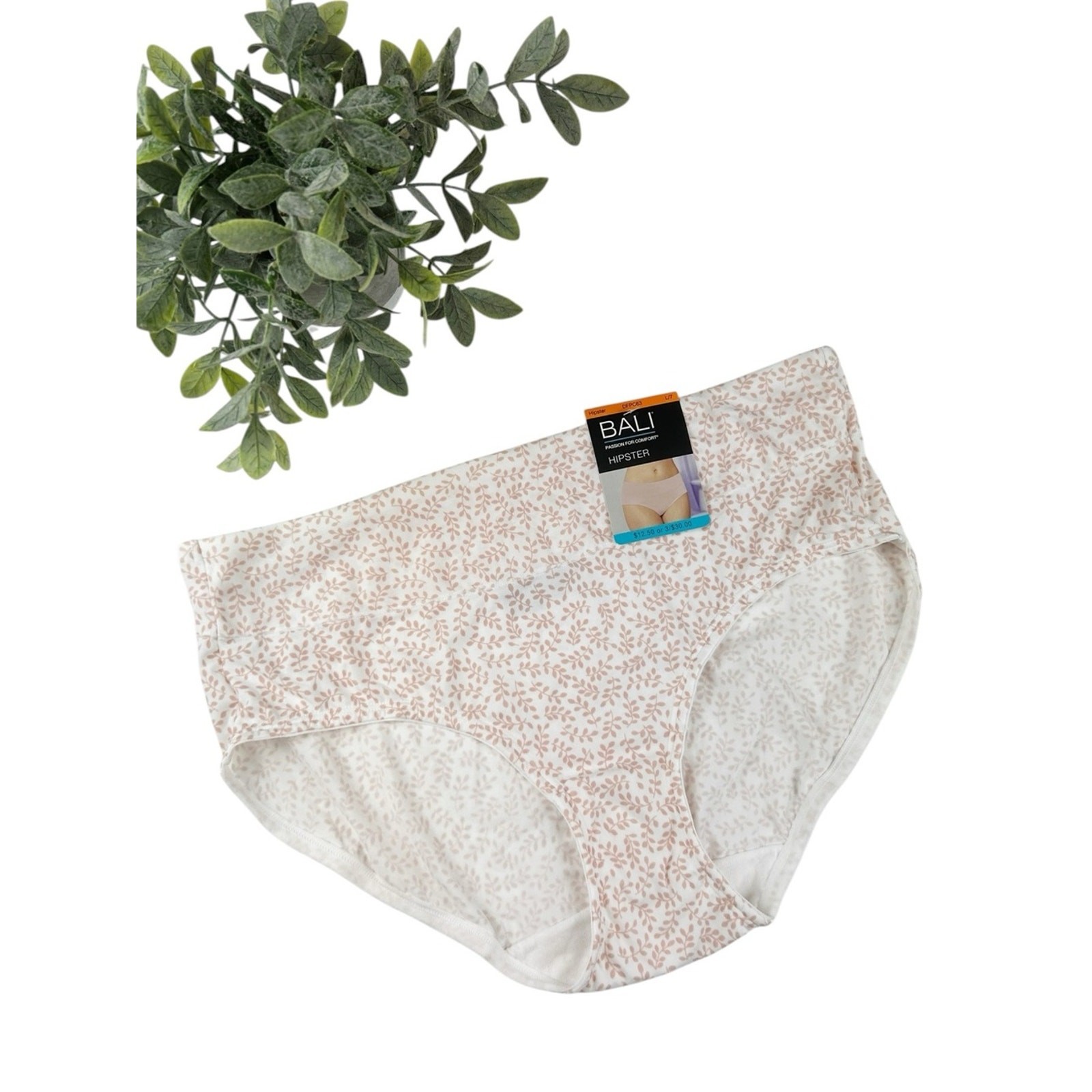Bali Women’s Passion for Comfort Hipster Panty Size 7 / Large Style DFPC63