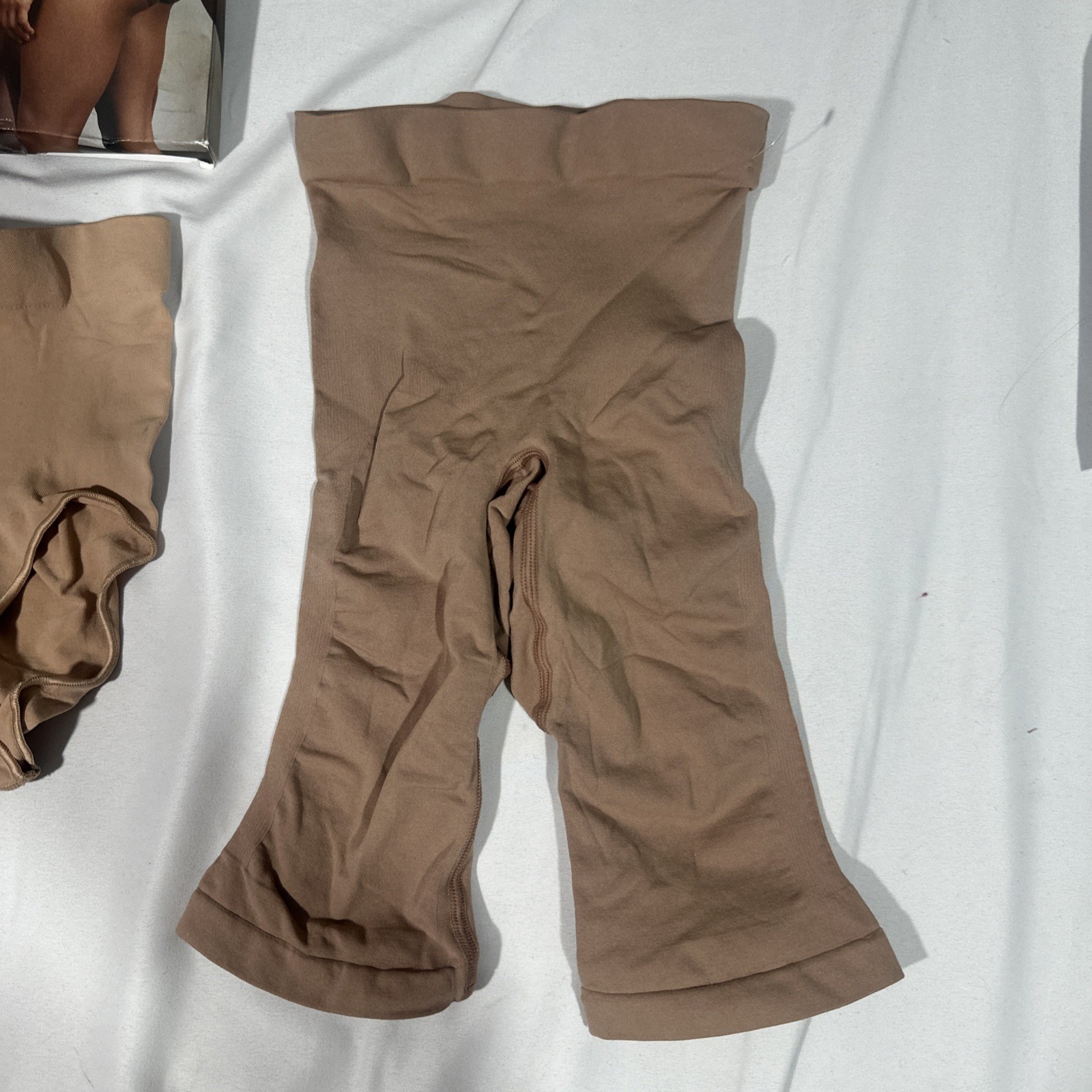 NEW SKIMS [ 2PC XXS/XS ] Seamless Sculpt Mid Briefs +Above Knee Shorts T2124
