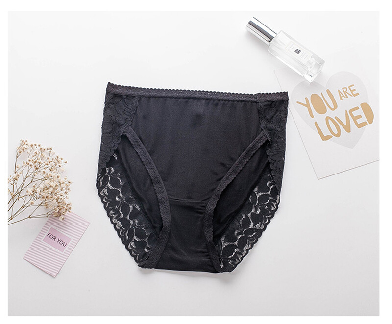 100% Mulberry Silk Underwear For Women Briefs Thin Silk Lady Panties Embroidered