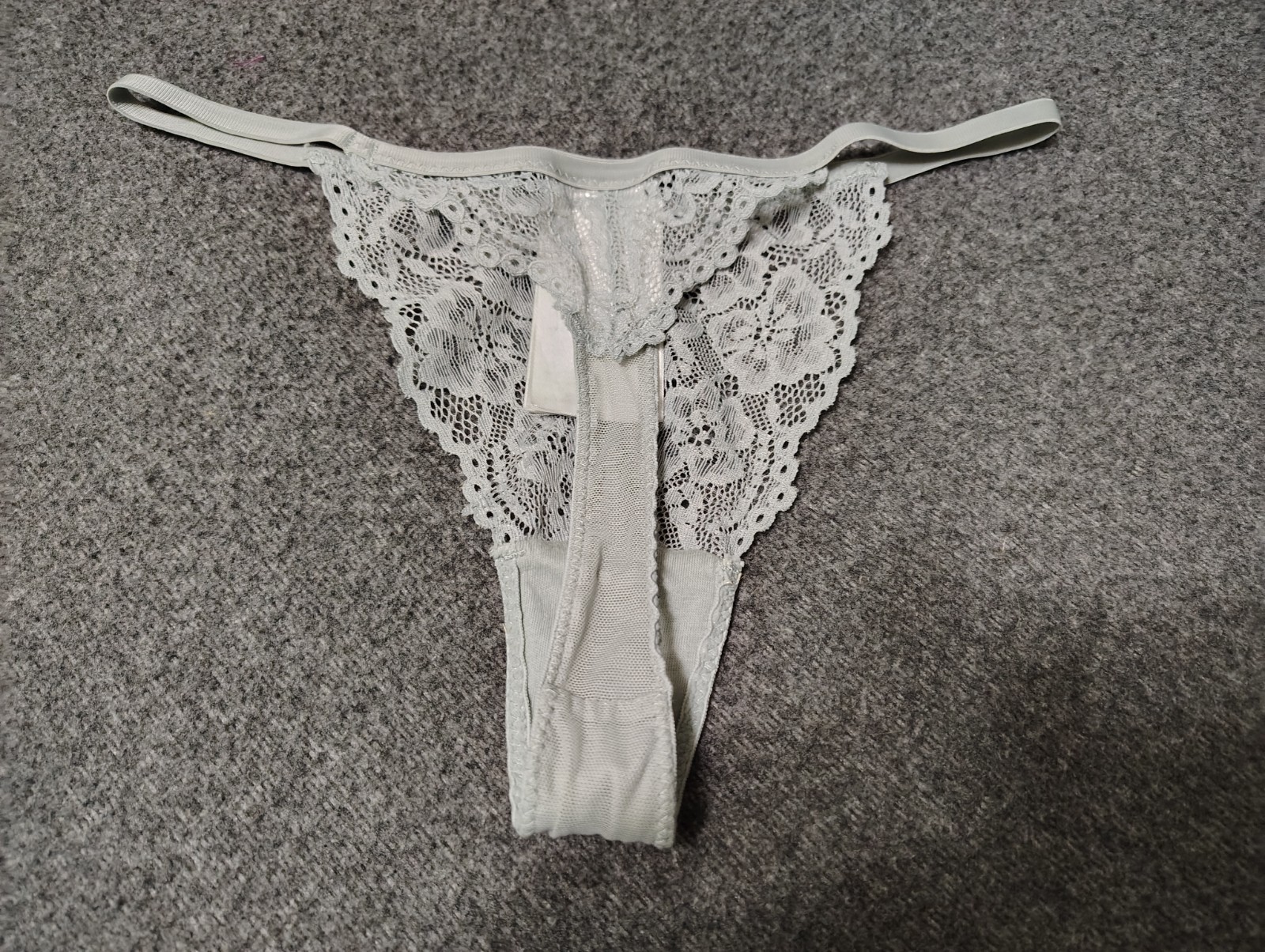 NWOT H & M lace Thong G string, Size XS-small, light green