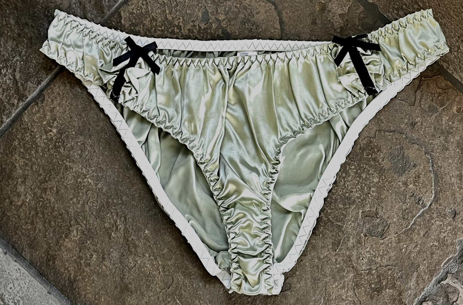 1124 MINT GREEN 8/XL Soft Hi Shine Second Skin SATIN Tanga Panties #SR32 NWOT