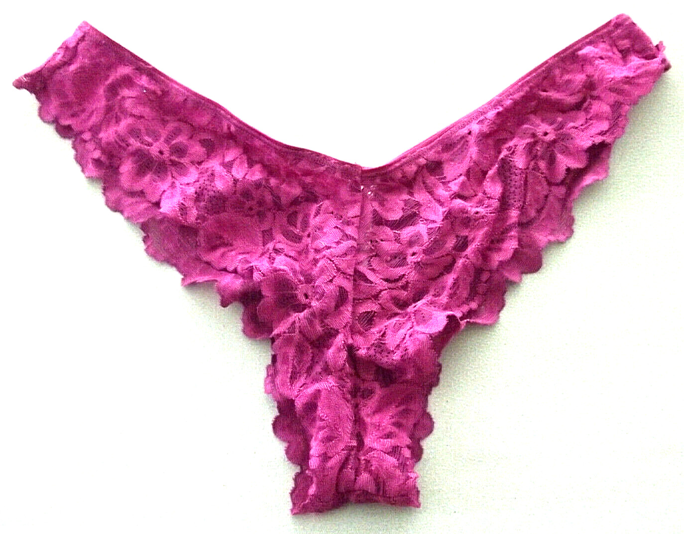 VICTORIA’S SECRET Fuchsia Rose BRAZILIAN CUT Vintage FLORAL LACE Panty/Size M