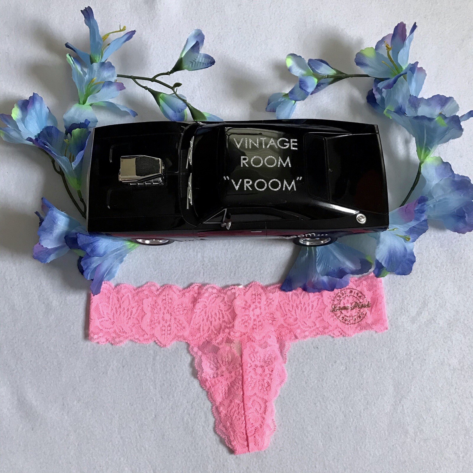 Victoria’s Secret PINK NWT Thong M *Please See Description*
