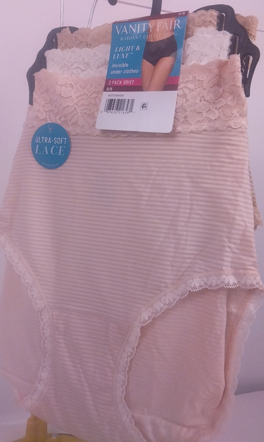 Vanity Fair 3 Pack Pink/White/Beige Light & Luxe Briefs Size S/5- New (65)