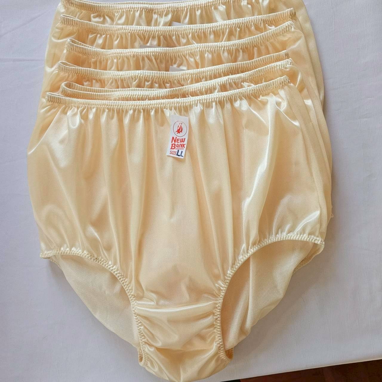 6 Plus Underwear Woman Man Nylon Comfort Panties Briefs High Waist 42″-48″Yellow