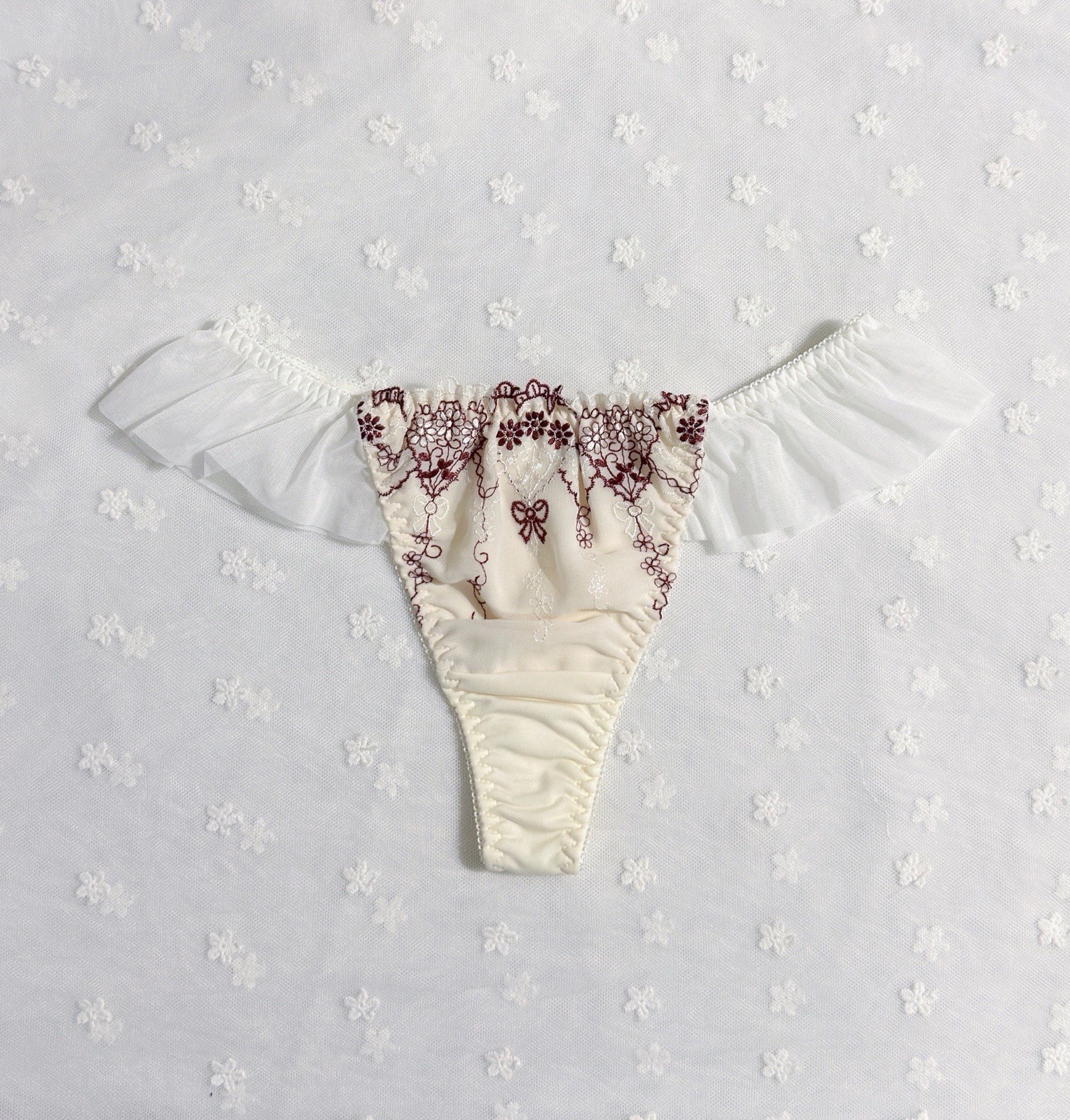 US-M/JP-L Japanese Brand Floral Embroidered Lace Ruffle Nylon Thong Panty