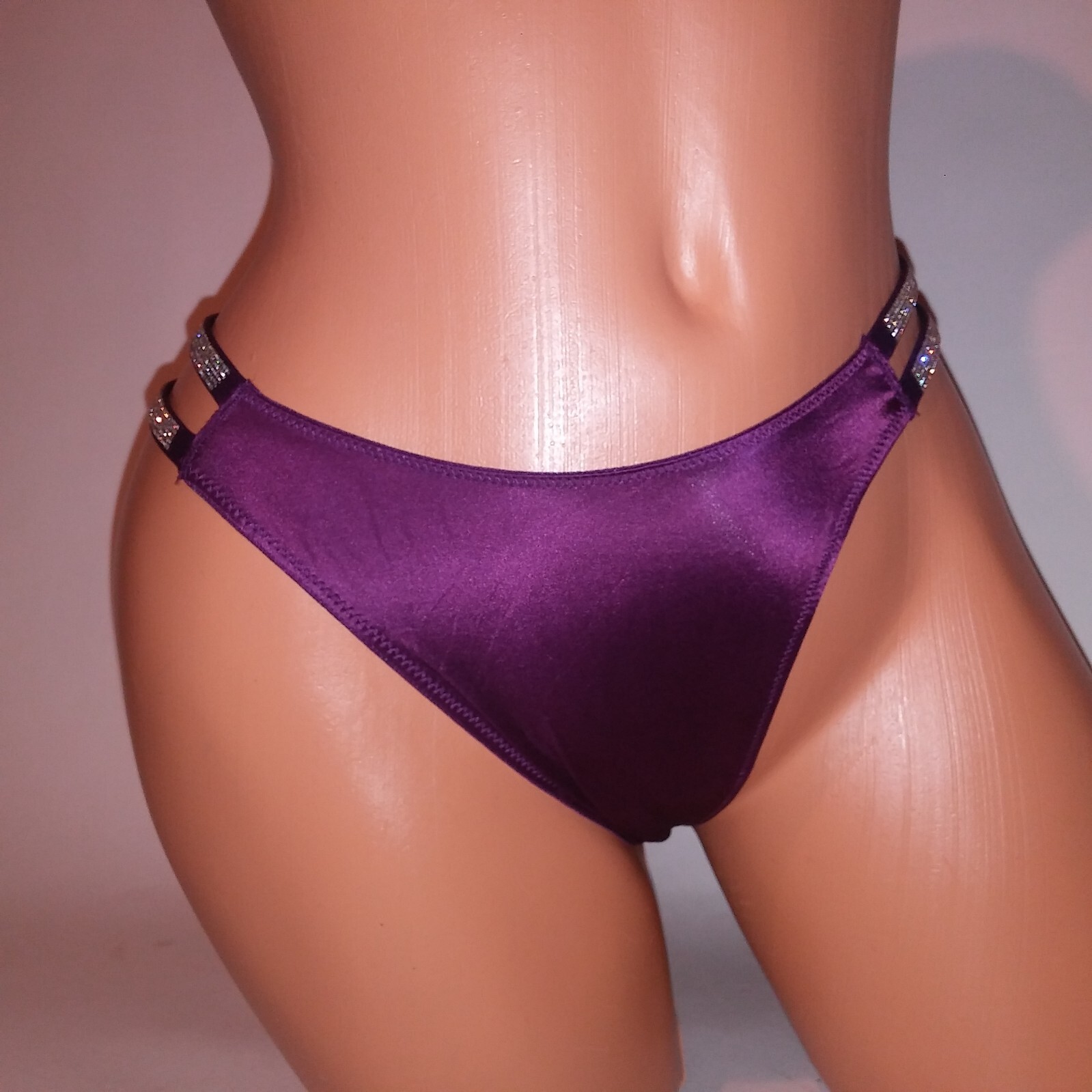 Victoria Secret Panty Thong Purple Silver Double Shine Strap Very Sexy Solid New