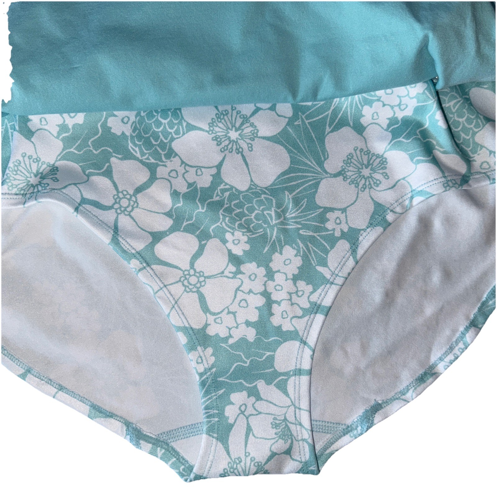 NWT Arizona Body 3-pc. Seamless Multi-Pack Hipster Panty size XXL Plus Size