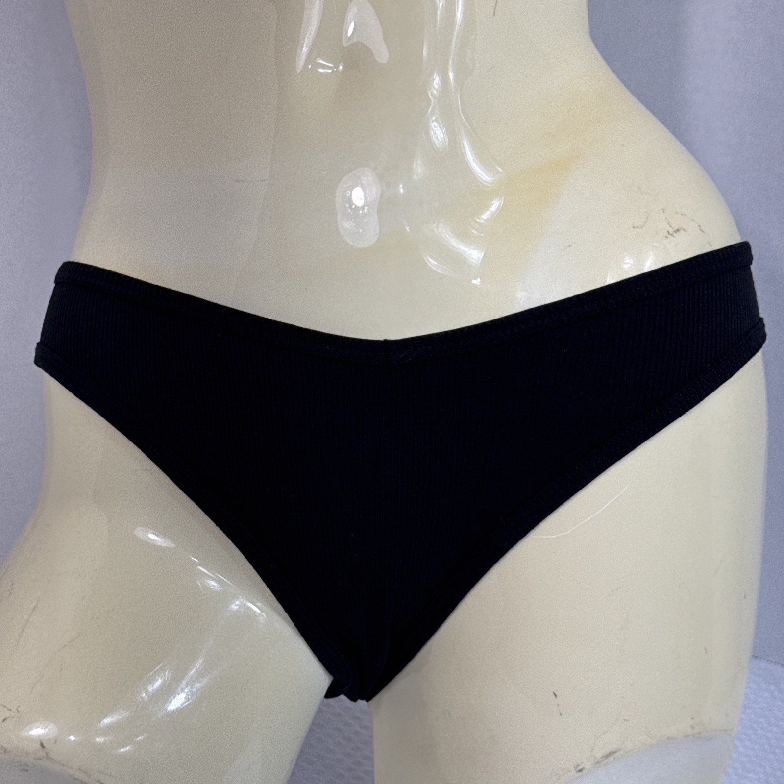 Victorias Secret VS&CO 4 Pair New Bikini Panty Underwear Black Seamless S,M,L,XL