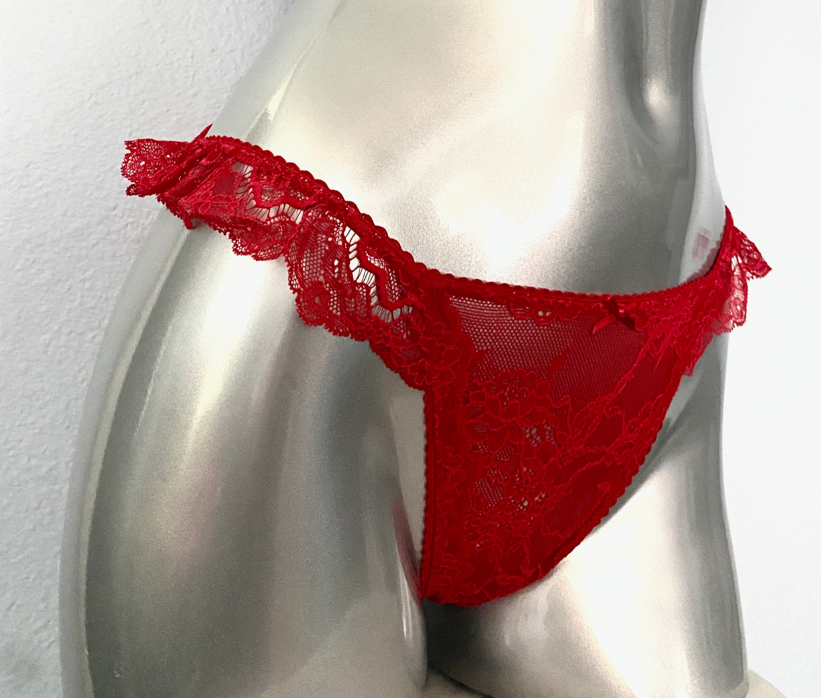Victoria’s Secret Bikini Panty Dream Angels Lipstick Red Lace Ruffle M L XL