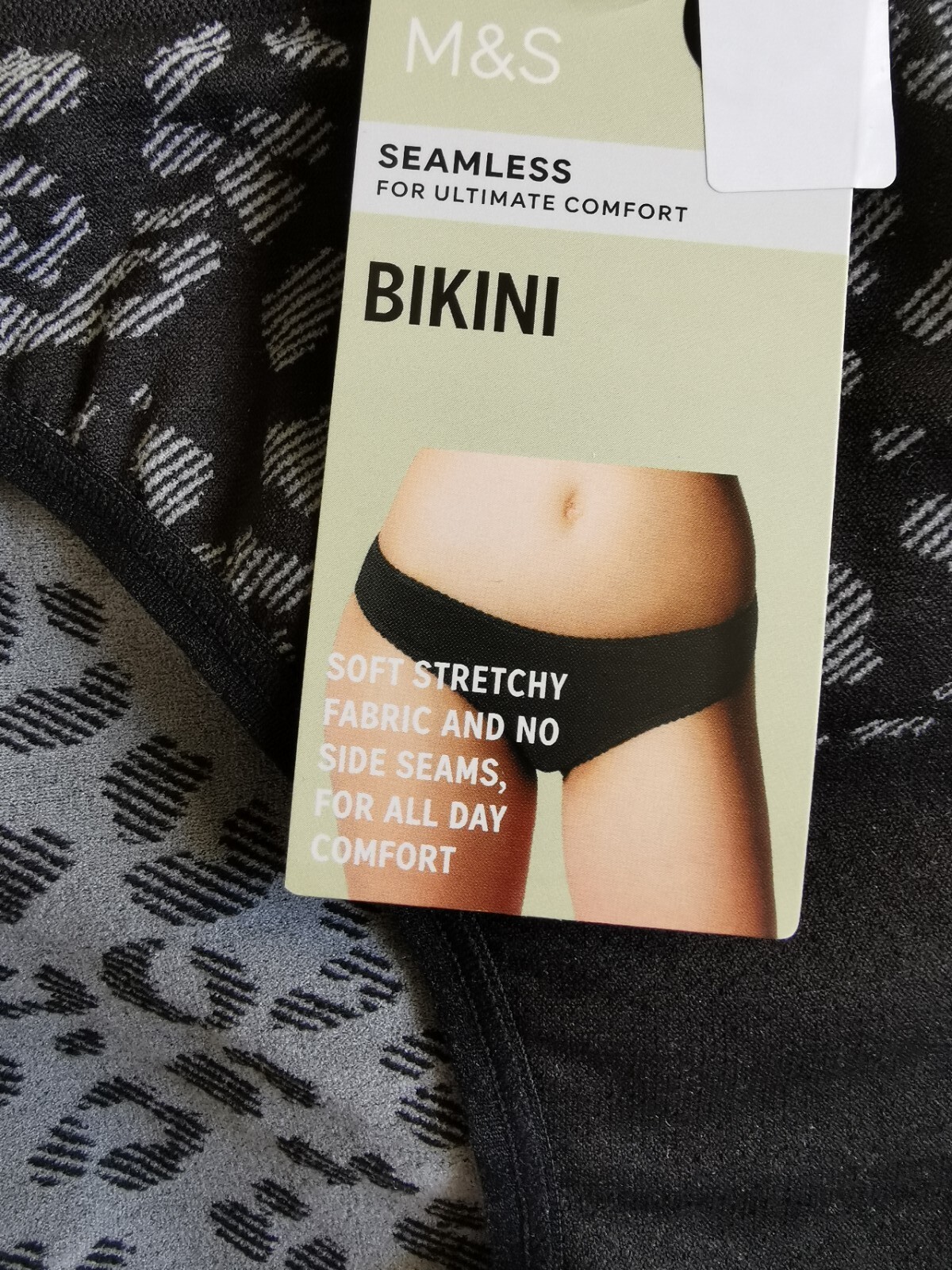 M&S 2x3pk Seamless Bikini Knickers, Uk XS (4-6), Black/White