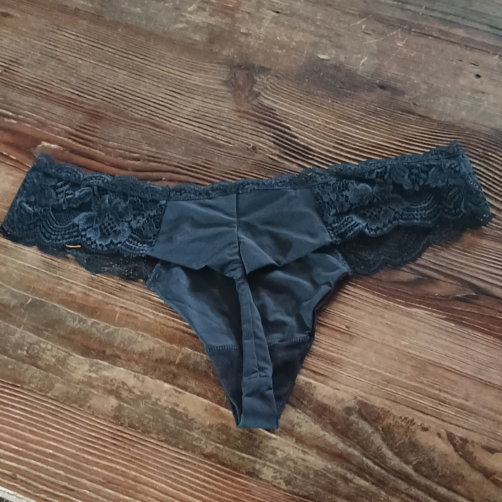 joyspun Women’s charcoal gray Lace Thong Panties Size M Stretch Semi-Transparent