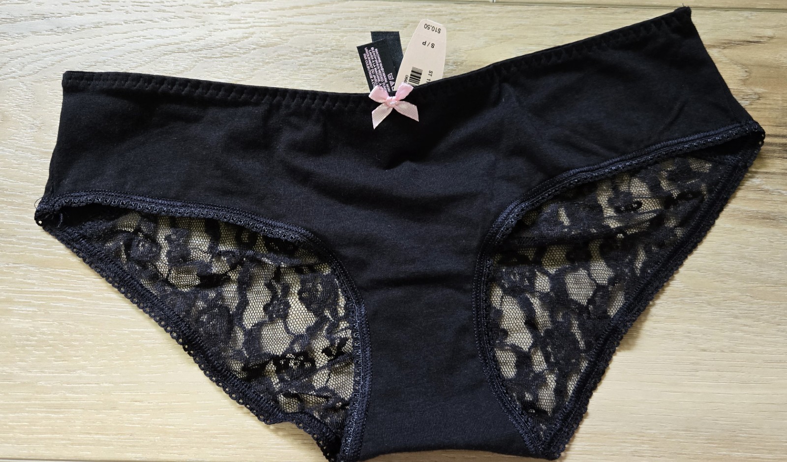 NWT Vintage Victoria’s Secret Black Cotton Ruched Lace Back Hiphugger Panties S