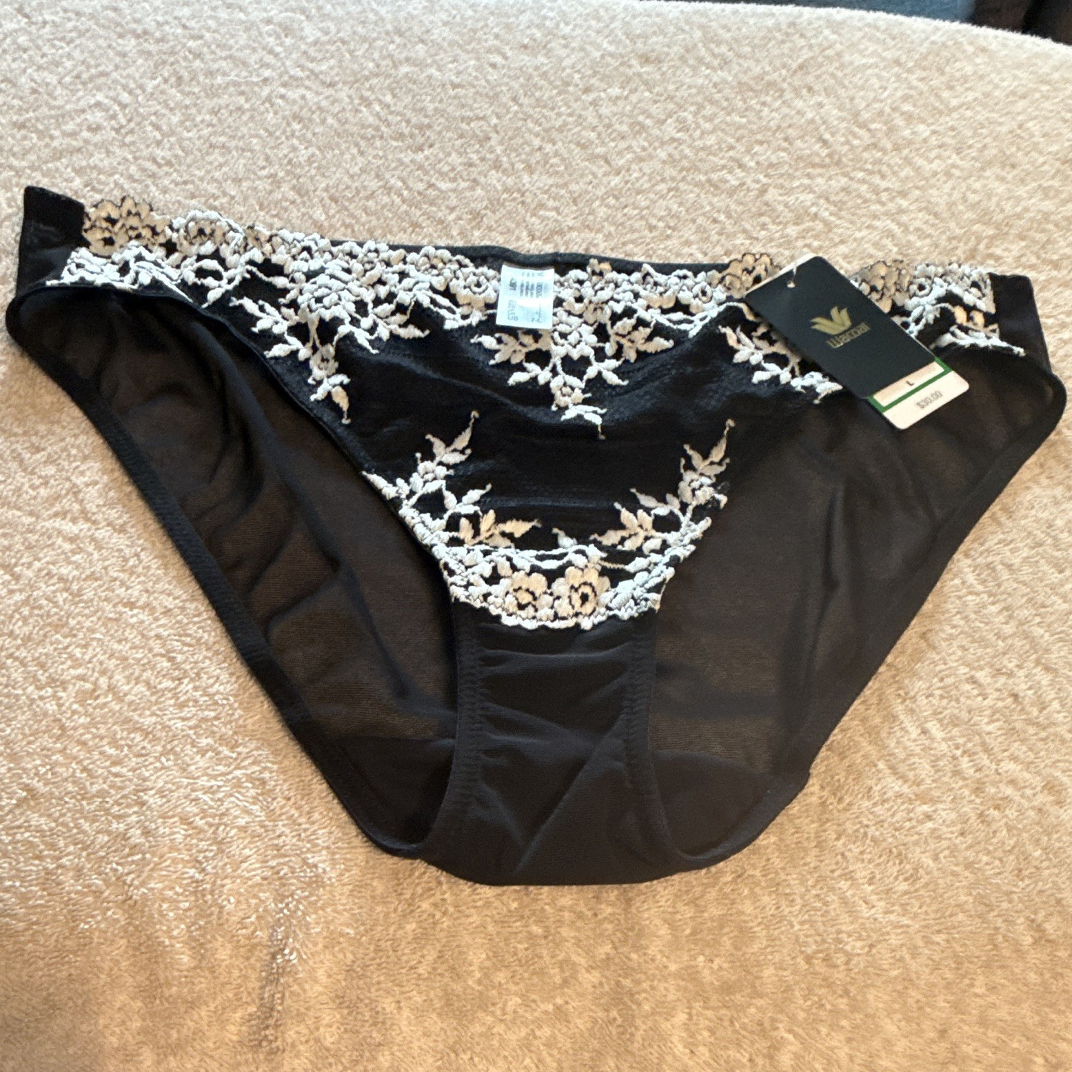 Wacoal Women’s Bikini Panties L Black/White Sheer Mesh Floral Embroidered 64391