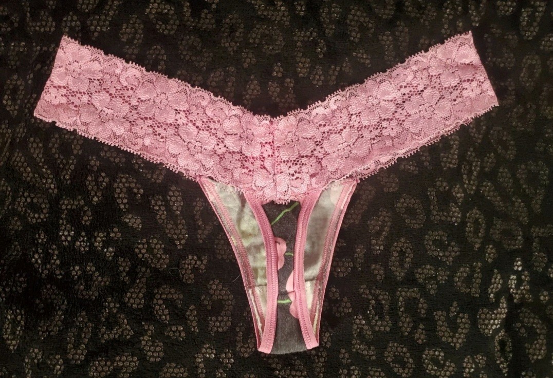 Victoria’s Secret Y2K PINK Panty Thong Lot of 3 Logo Band Cherry Print Lace XS/M