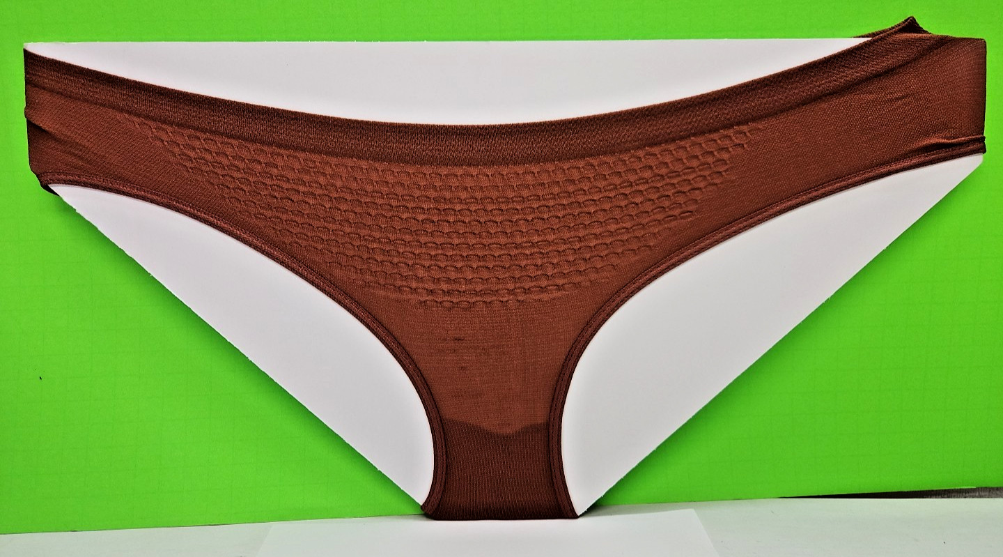 Women Panties Different brands, colors, and Patterns Size 2XL 3 pack. Read Below
