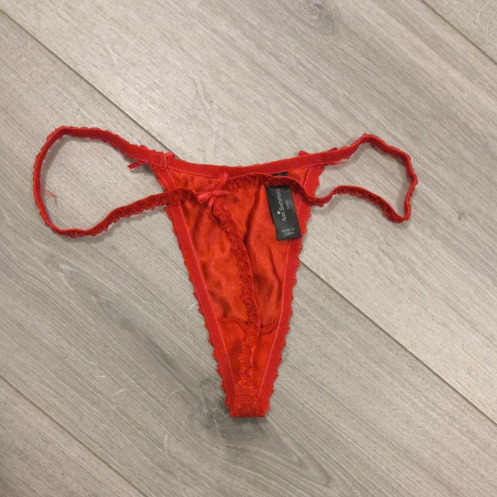 BNWOT Vintage Ann Summers Red Lace Entice G String Thong Size Small
