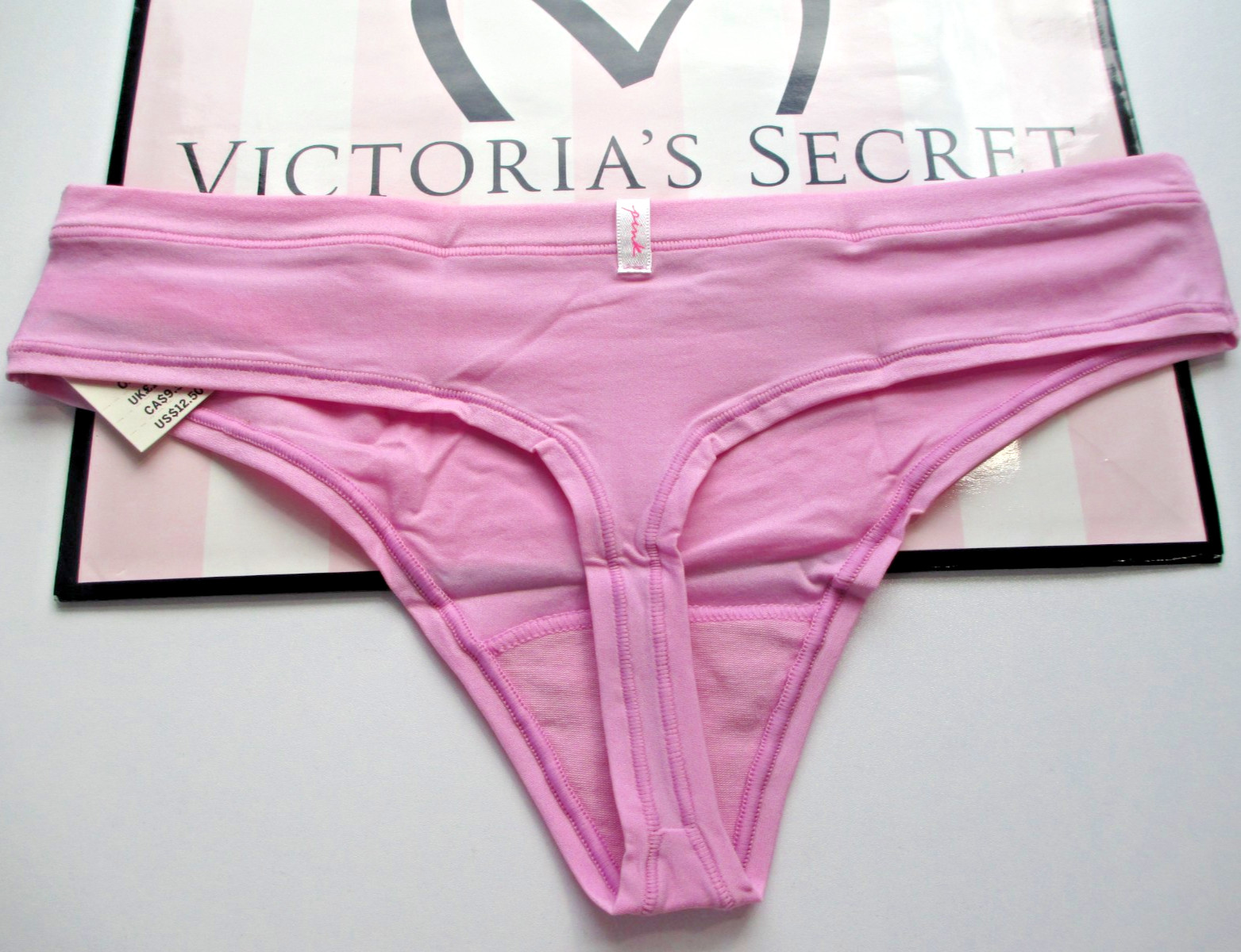 VICTORIA’S SECRET PINK One Size Pink Stretchy Thong Panty Fits M MEDIUM Best NWT