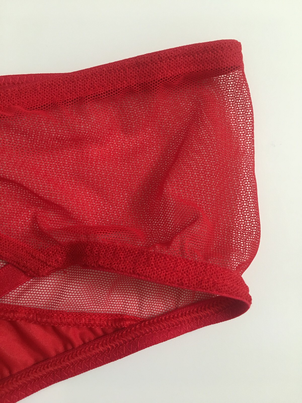 Victorias Secret Sexy Lipstick Red Cheeky Panties O-Ring Cut-Outs Size L Sheer